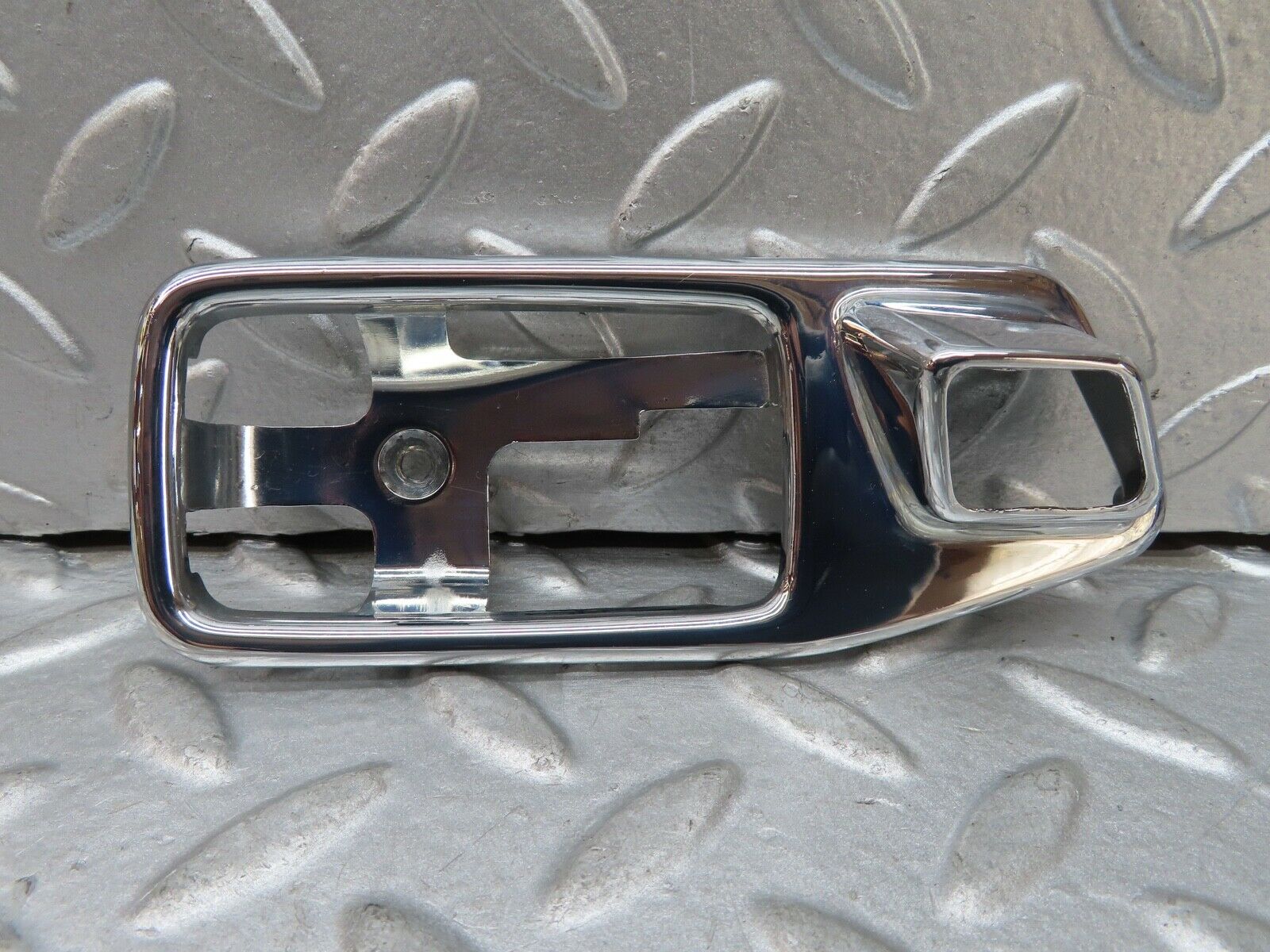 17572 Mercedes-Benz W116 450SEL Chrome Frame For Door Opener Rear Right