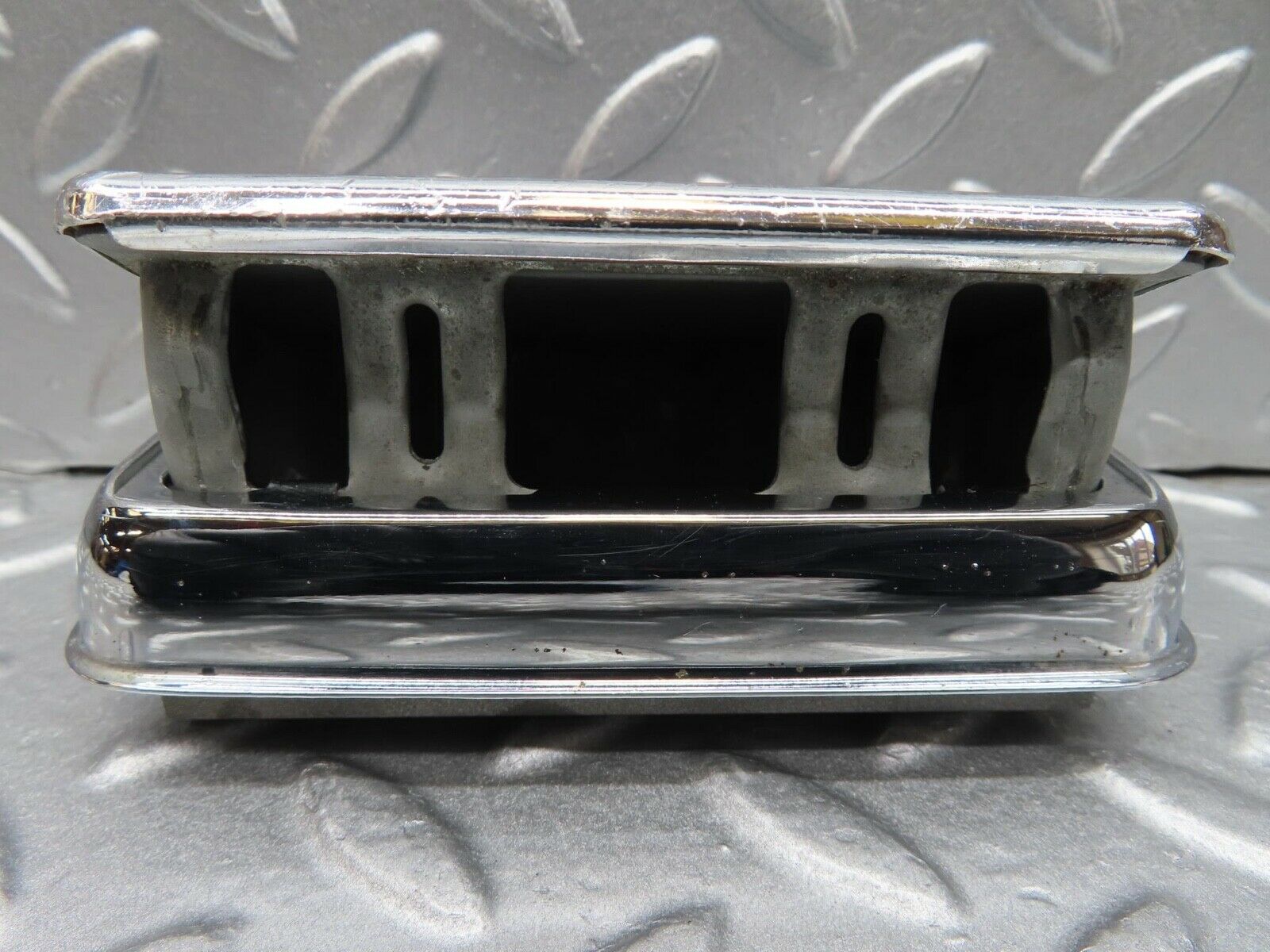 13973 Mercedes-Benz C107 280SLC Rear Ashtray Blue