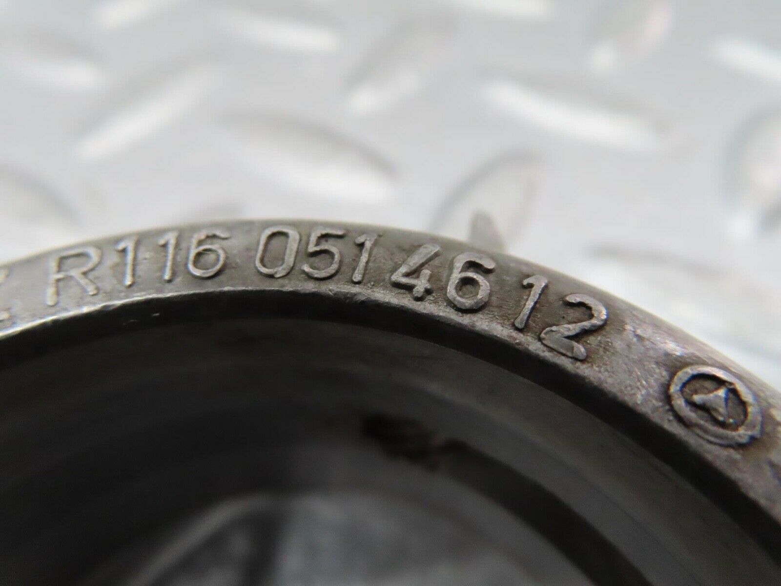 16721 Mercedes-Benz C107 380SLC Camshaft Tower Bearing 1160514612