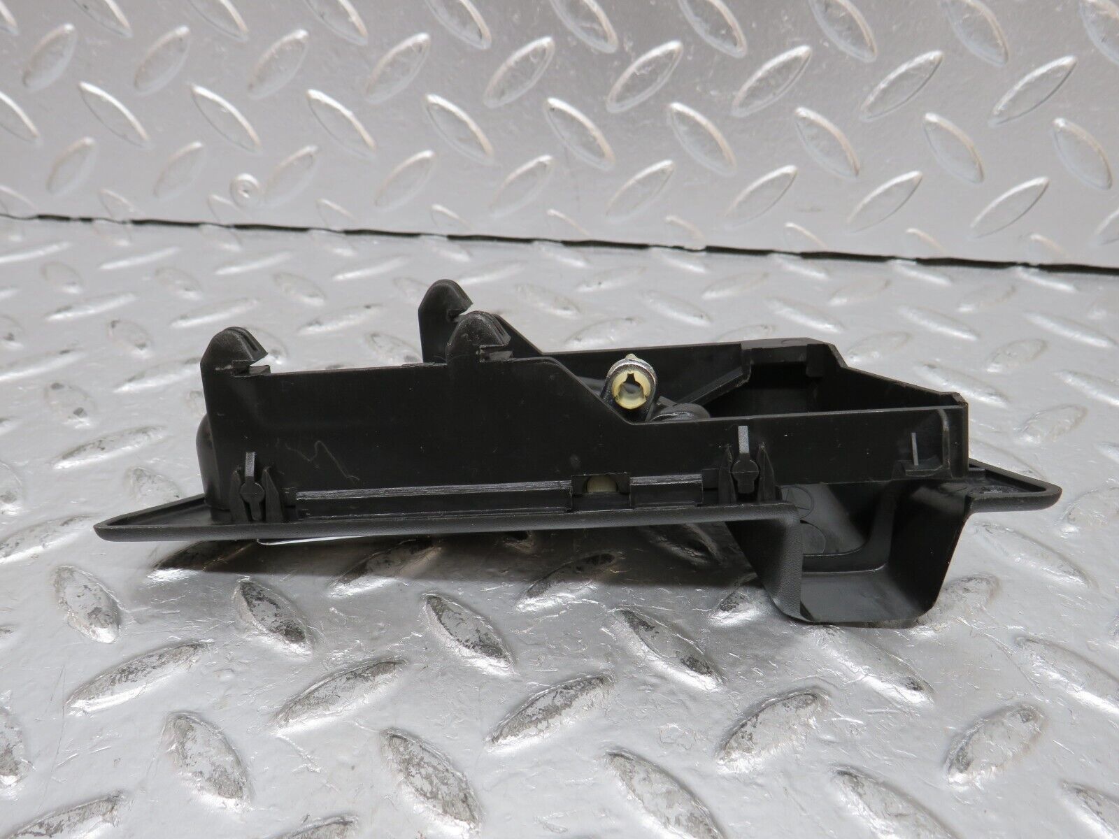 31891 Mercedes-Benz W124 Interior Door Handle Left Side 1247600161