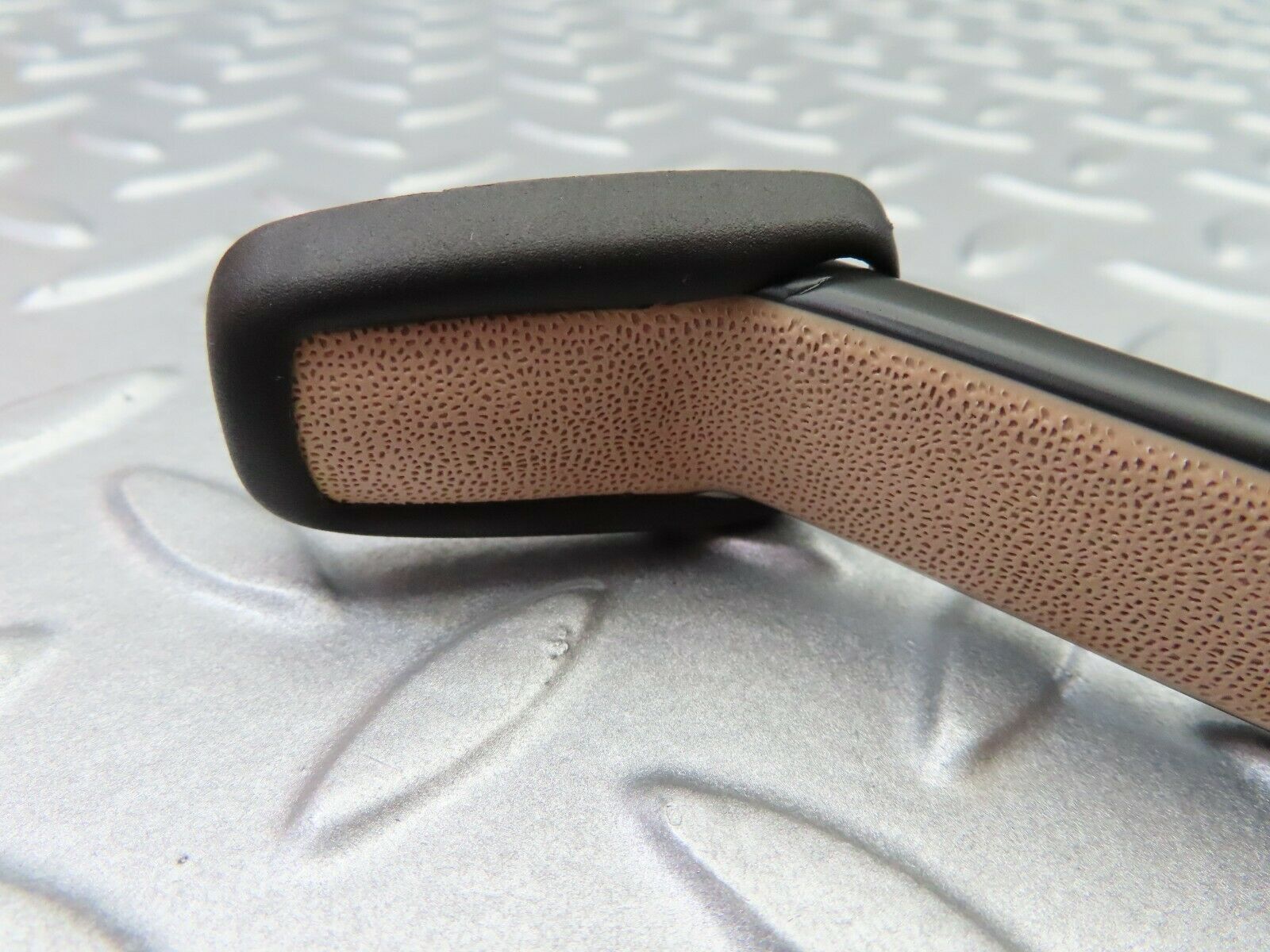 6164 Mercedes-Benz W126 380SE Interior Roof Grab Handle Front