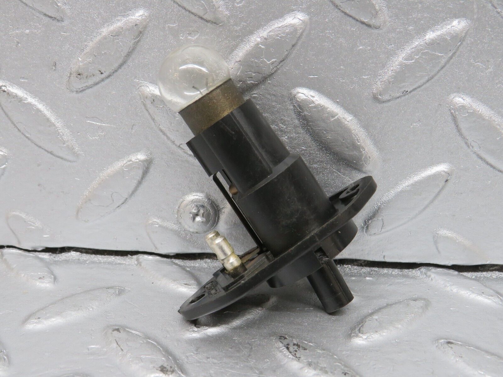 40232 Mercedes-Benz W110 230 Trunk Light 1108250041