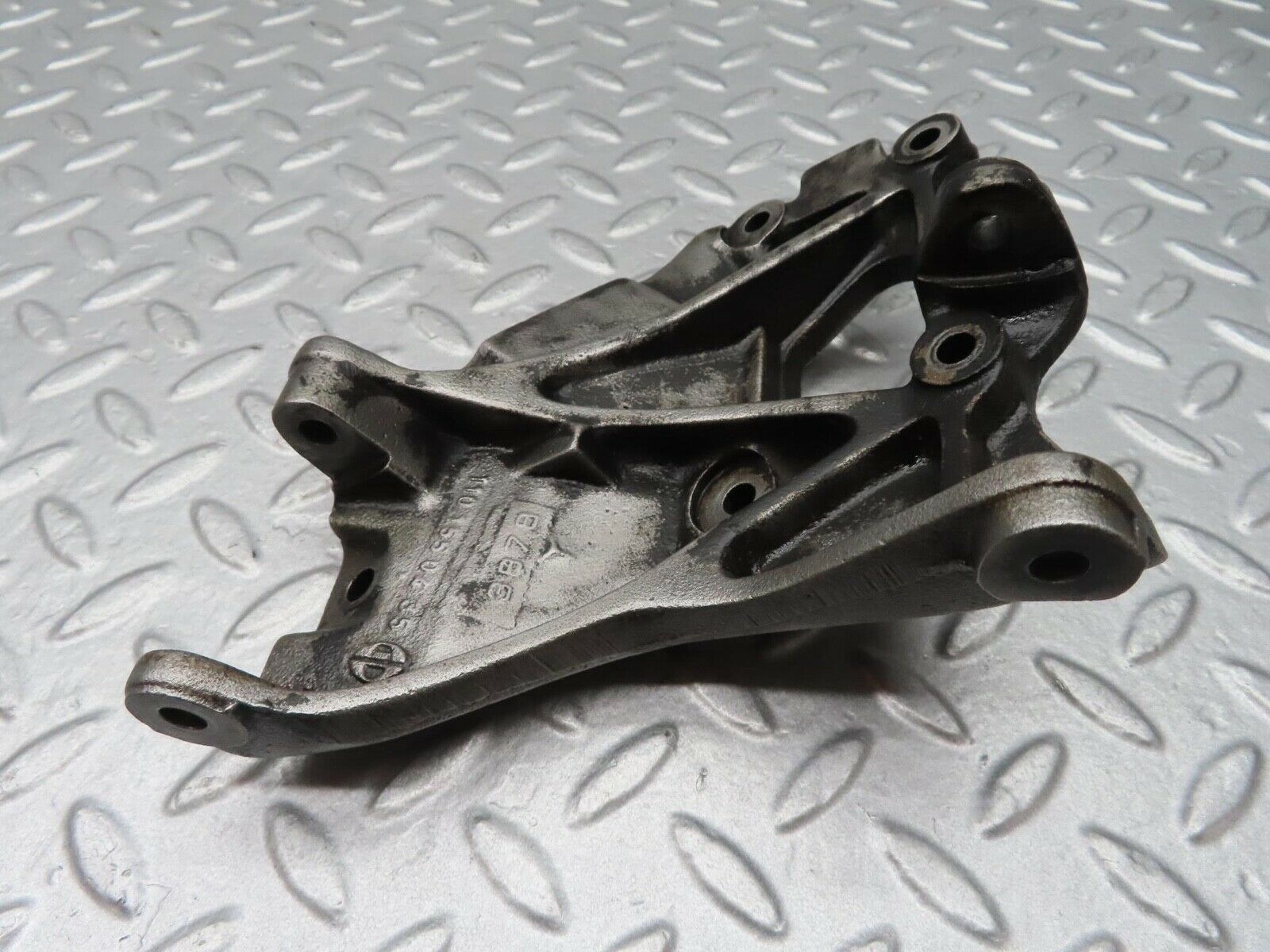 14063 Mercedes-Benz C107 280SLC Alternator Generator Bracket 1101550435