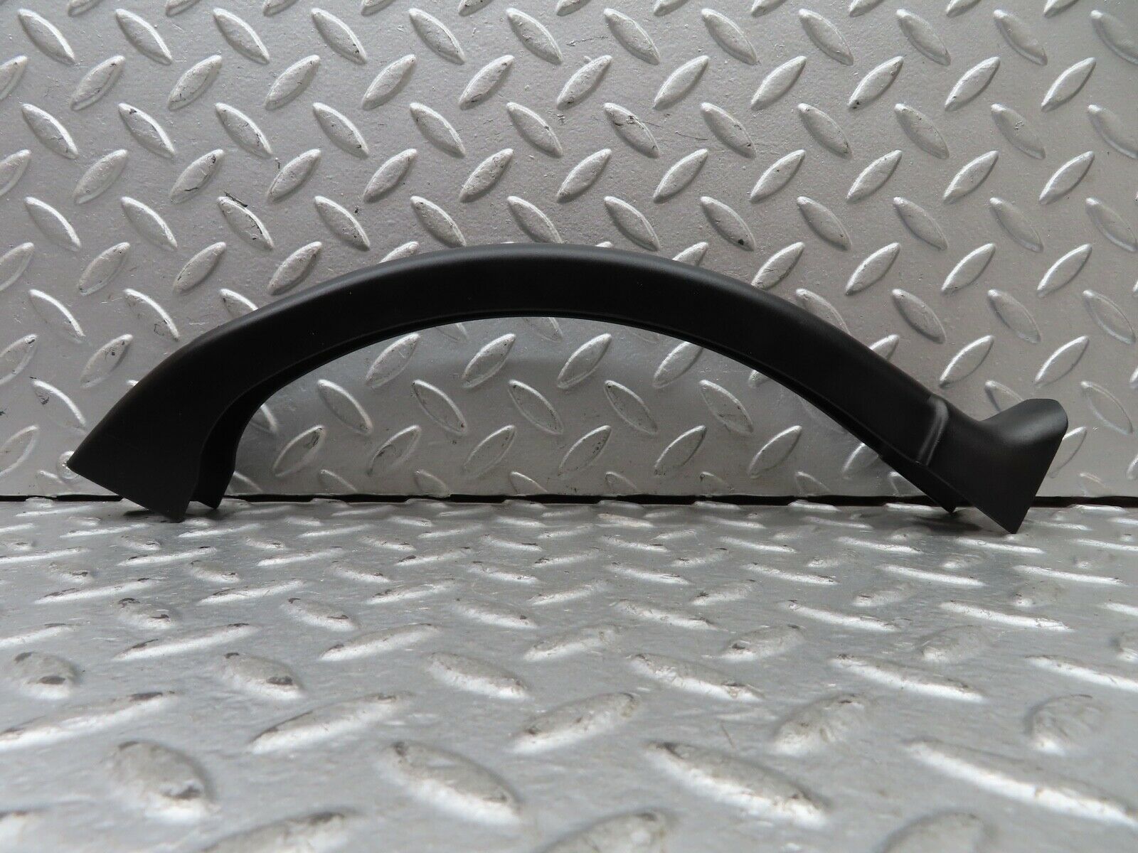 19326 Mercedes-Benz C140 CL420 Coupe Trunk Lid Hinge Cover Pair 1406945525