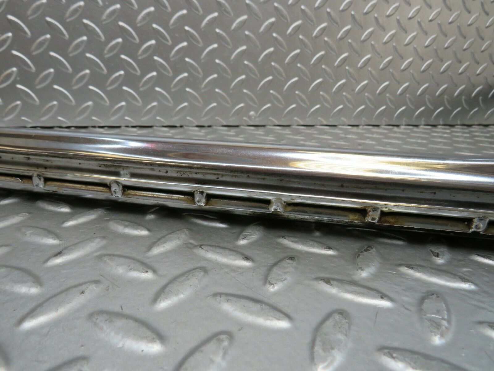 23244 Mercedes-Benz W116 350SE Rear Left Upper Bumper Corner