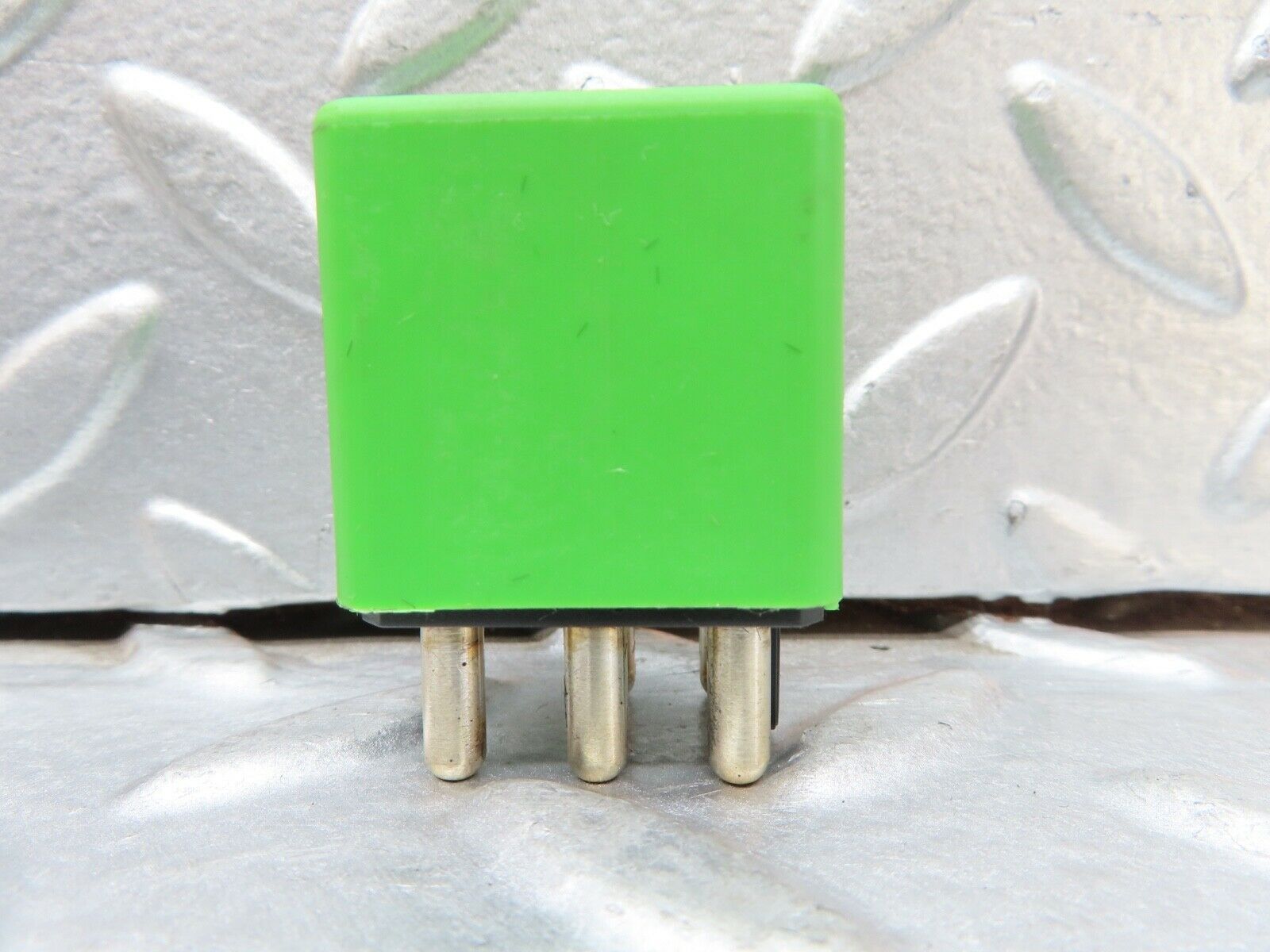 17441 Mercedes-Benz R129 300SL Coupe Headlight Wiper Relay 1268202026