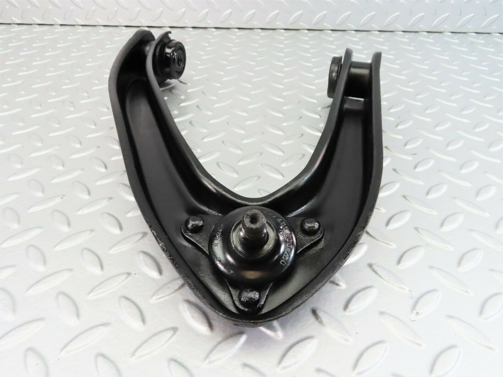 7214 Mercedes-Benz C107 350SLC Coupe Upper Control Arm Right