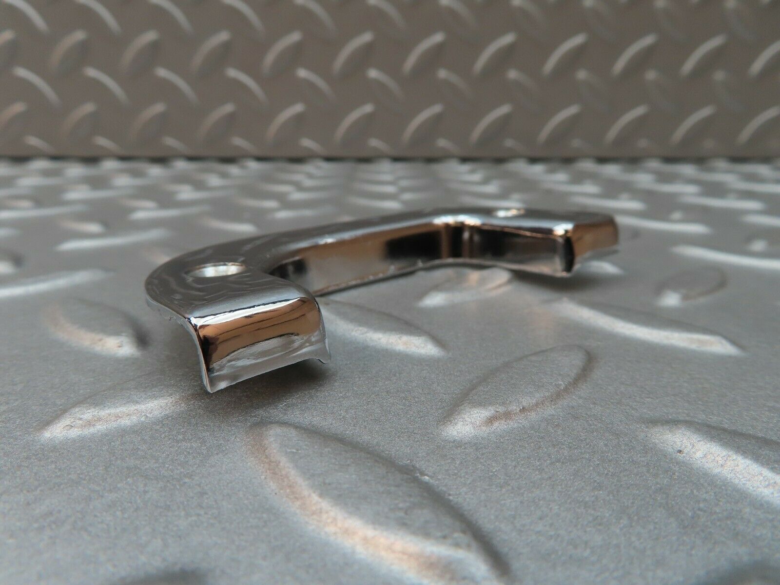 3824 Mercedes-Benz S123 200T Wagon Left Chrome Door Latch Trim 1237230124