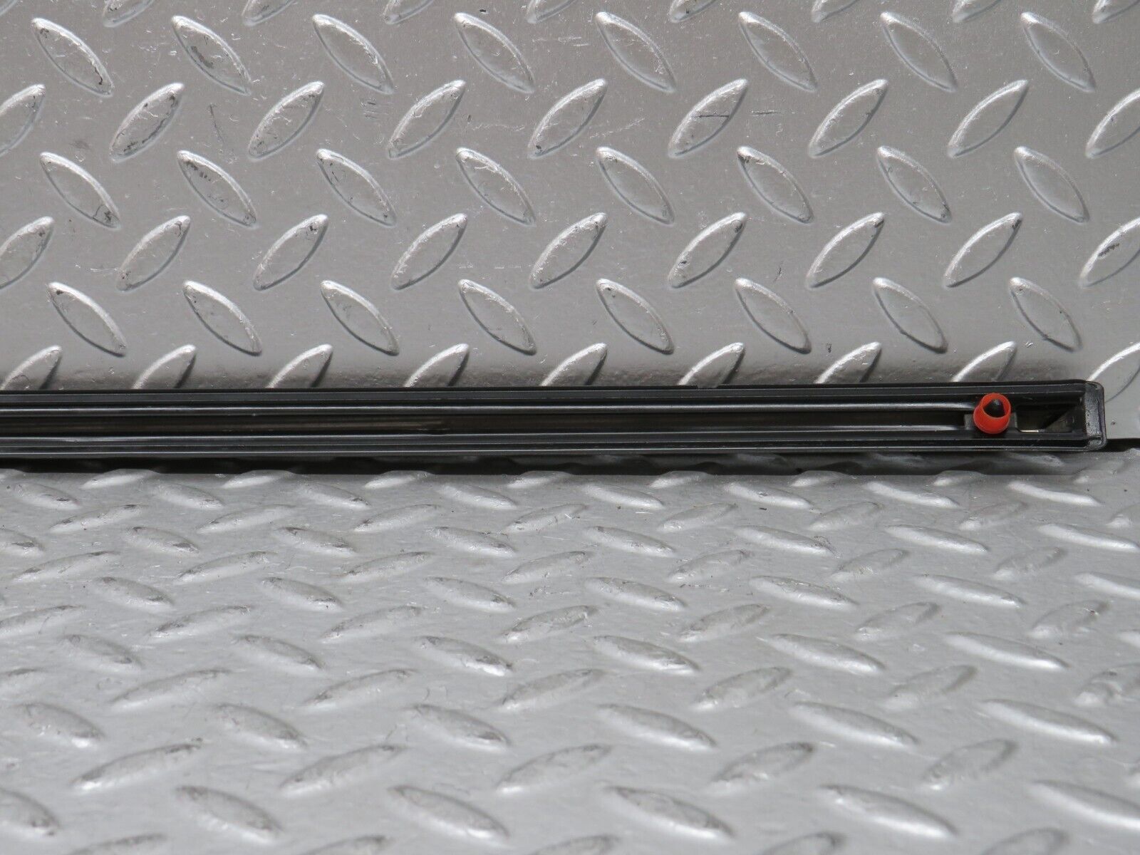 28237 Mercedes-Benz S123 240D Wagon Front Right Door Centre Moulding Trim