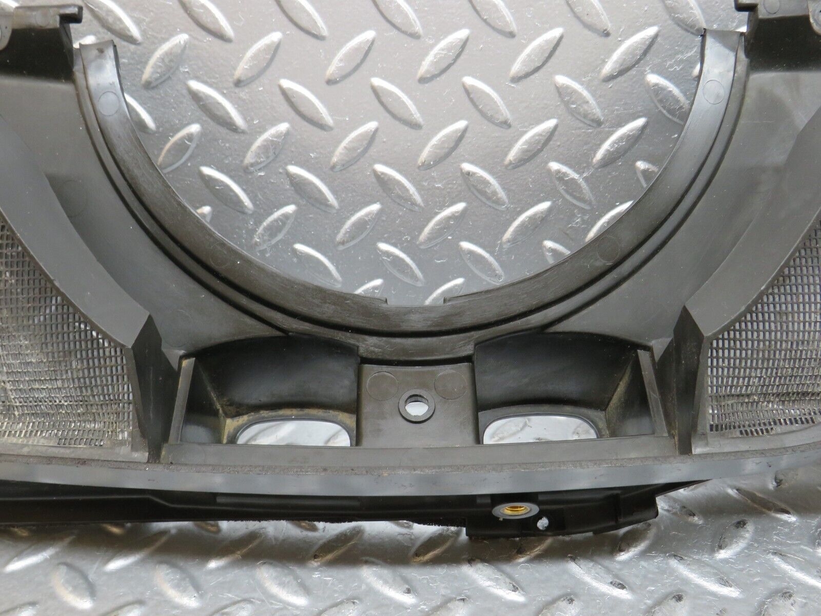 29613 Mercedes-Benz W124 230E Water Drain 1246202667 1246200978 1246200778