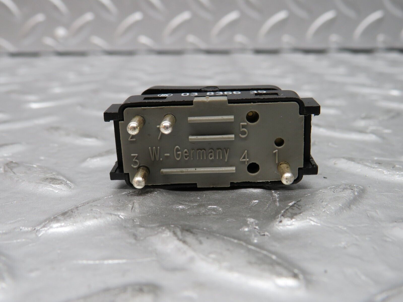 31378 Mercedes-Benz S124 220TE Wagon Interior Light Switch 1248210251