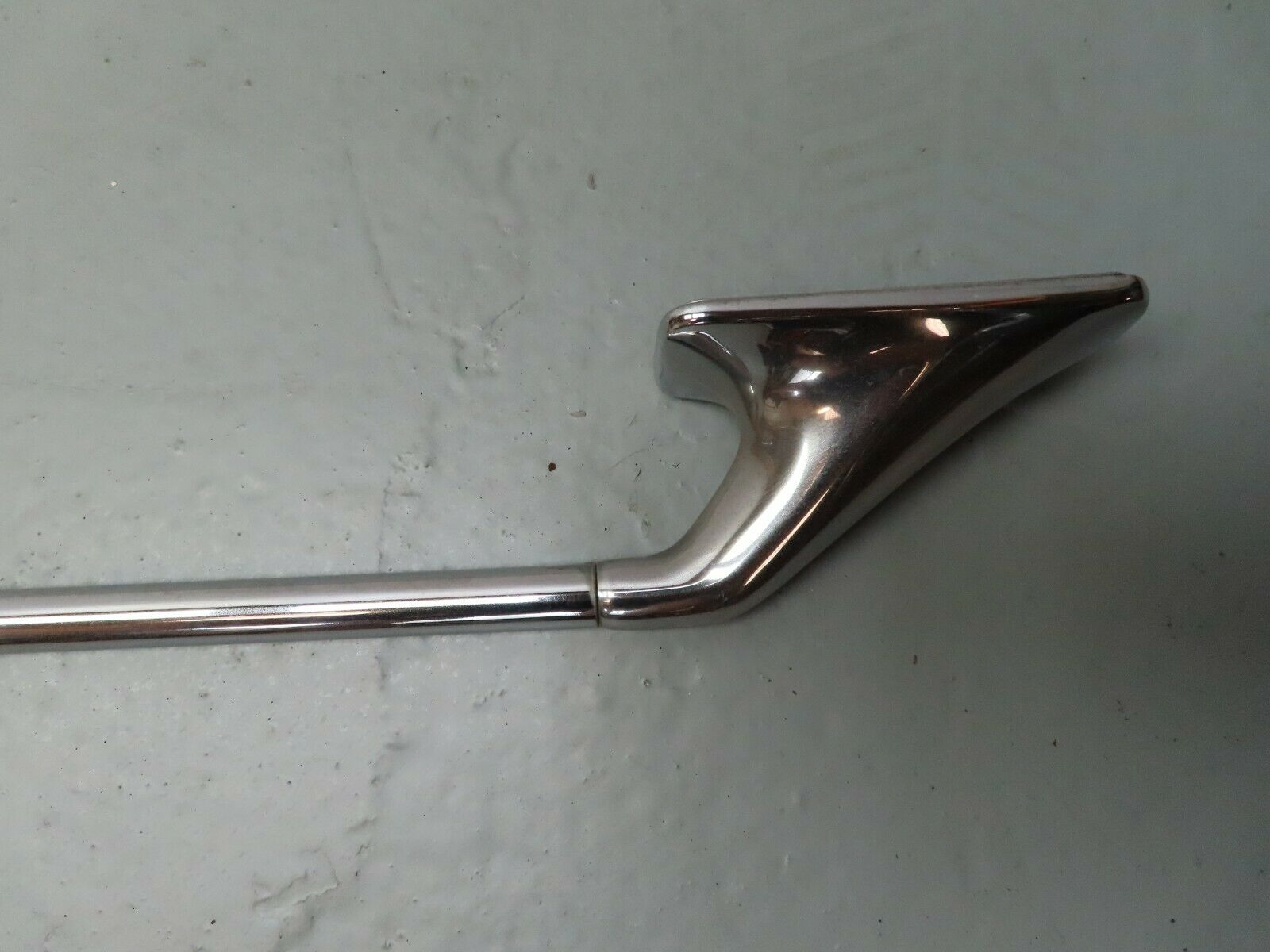 3795 Mercedes-Benz S123 200T Wagon Roof Bar Roof Rack Chrome Right