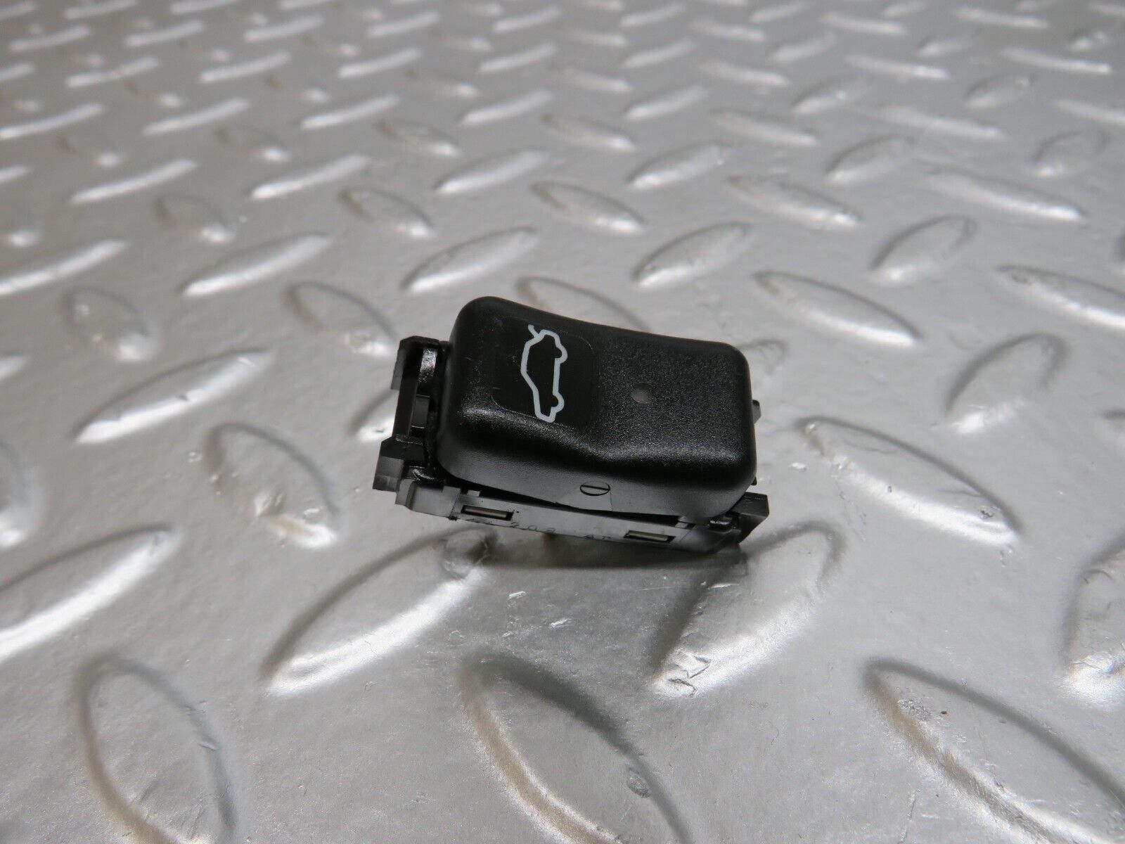 24674 Mercedes-Benz W140 S320 Trunk Lid Open Release Switch 1408214451