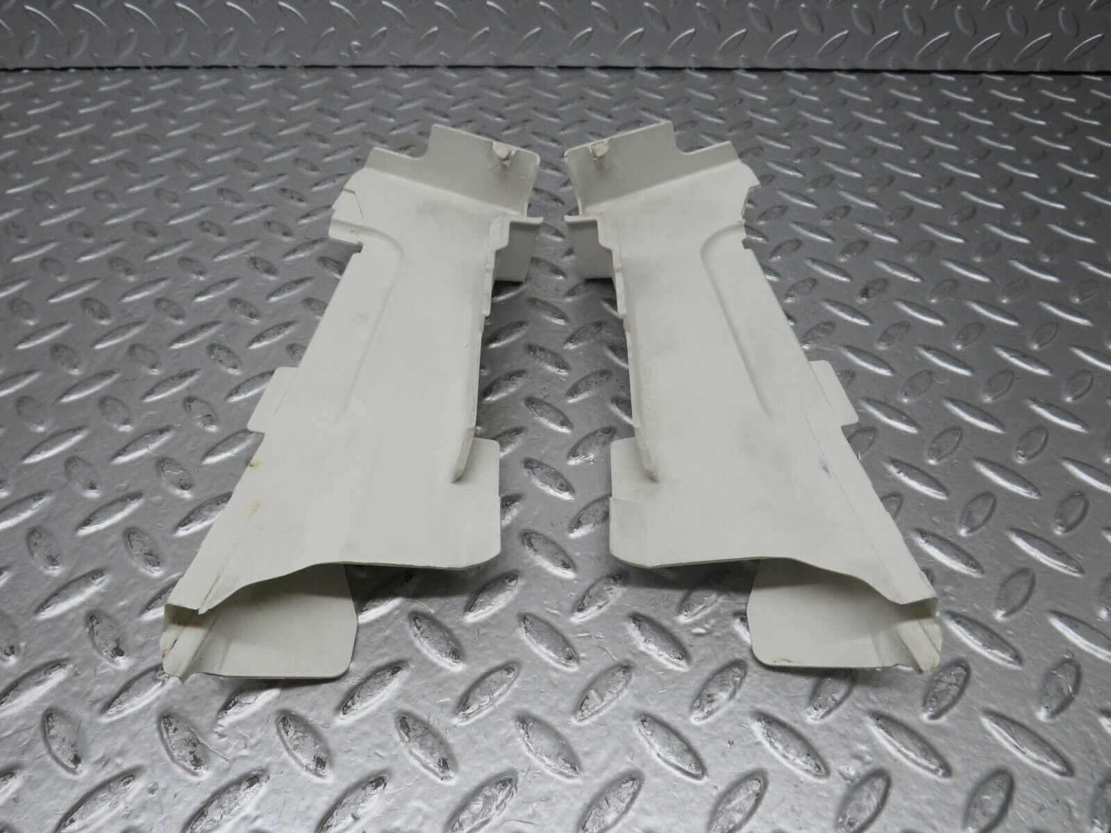 27507 Mercedes-Benz S124 300TE Fr. Door Lock Cover Pair 1247231808 1247231708