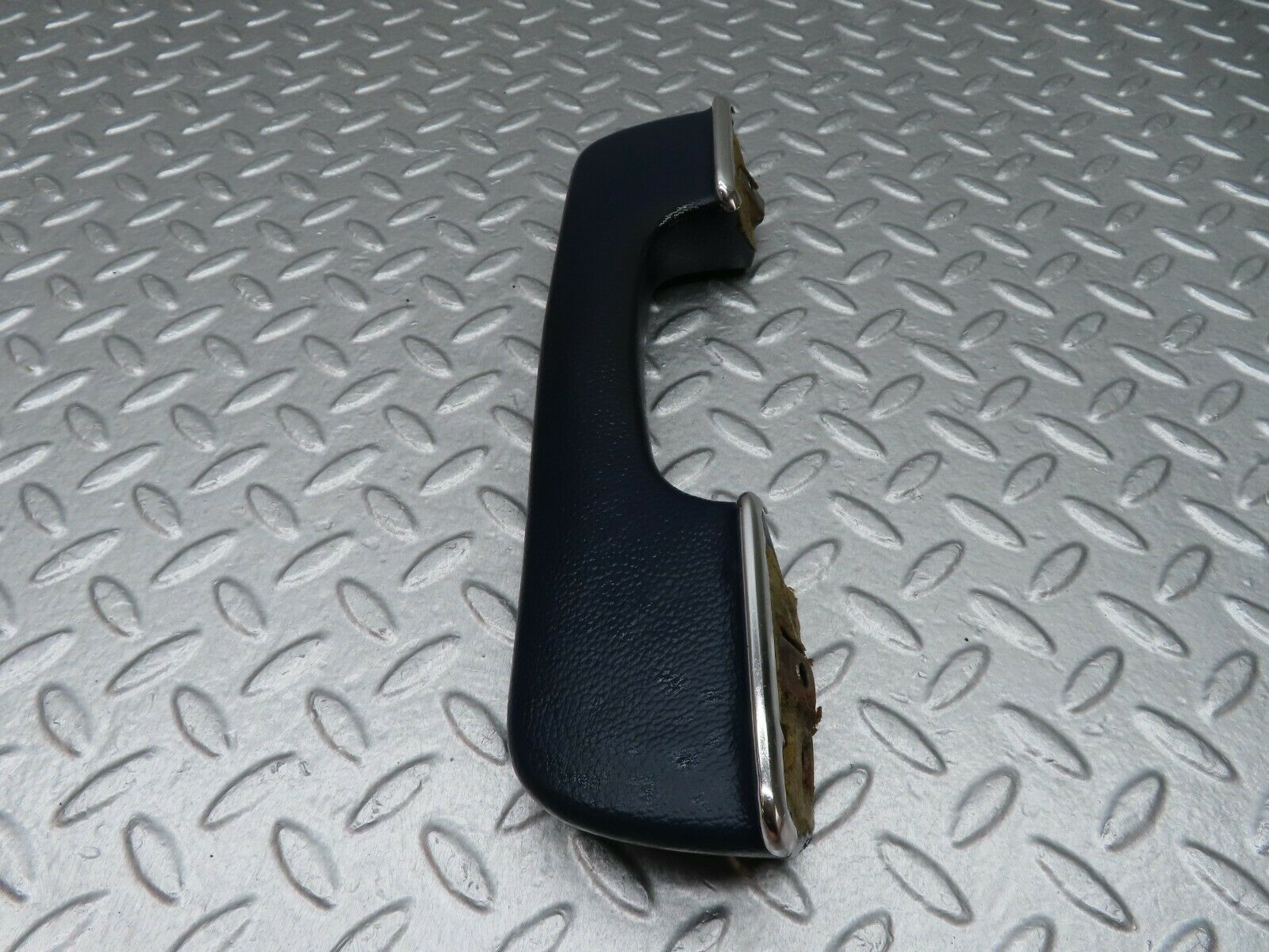 17910 Mercedes-Benz W123 200 Front Right Interior Door Handle Blue 1239701201