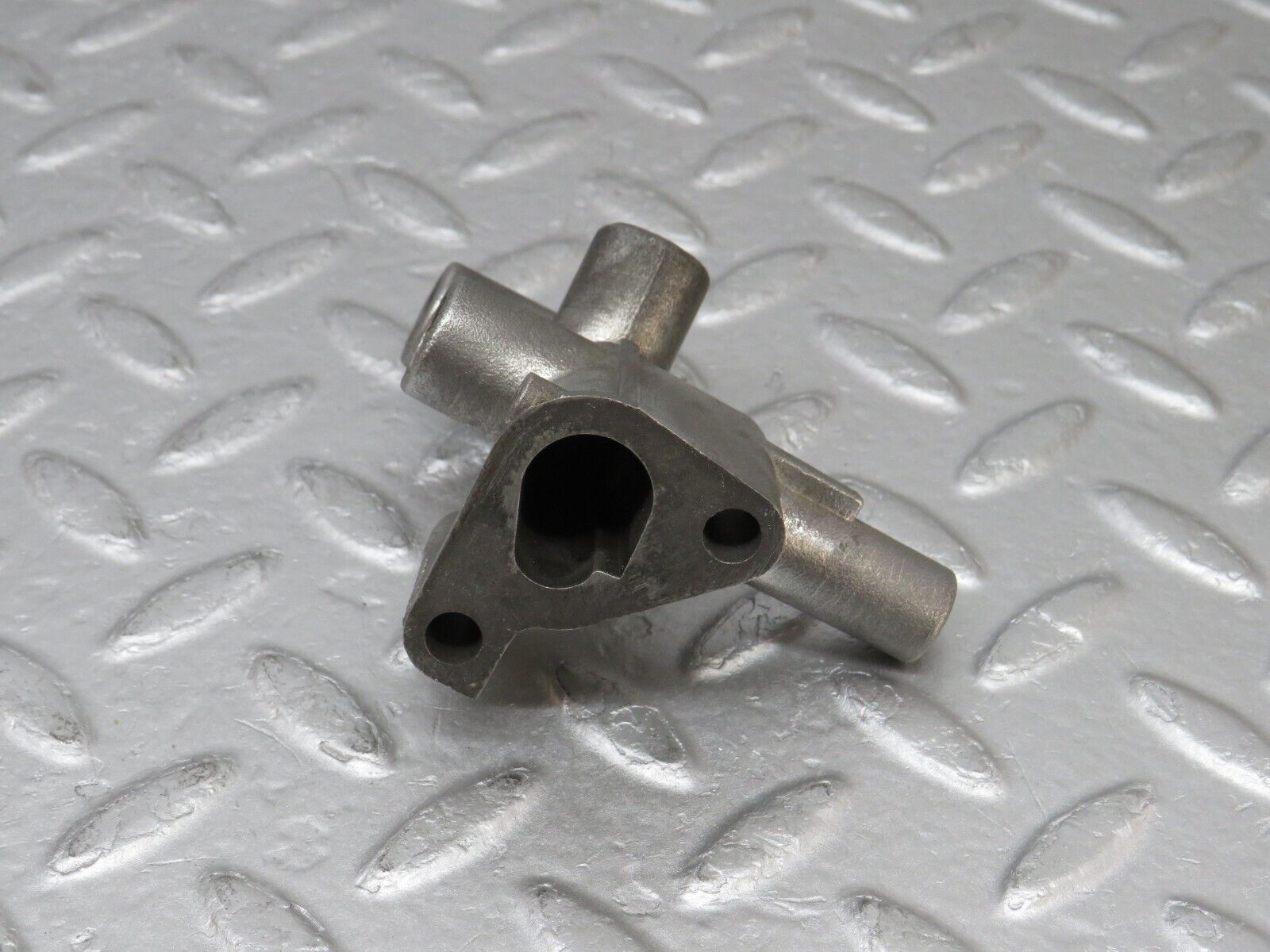 36580 Mercedes-Benz W201 190E 2.0L Idle Control Valve 1020941212