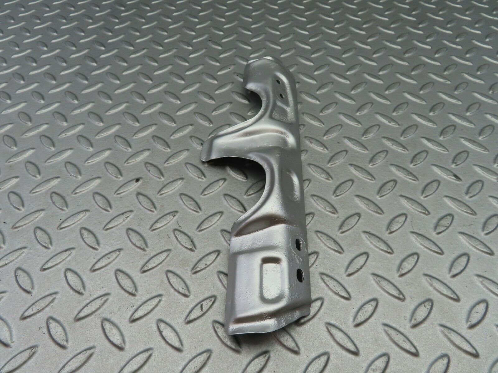 6259 Mercedes-Benz W126 380SE Heat Plate For Exhaust Manifold