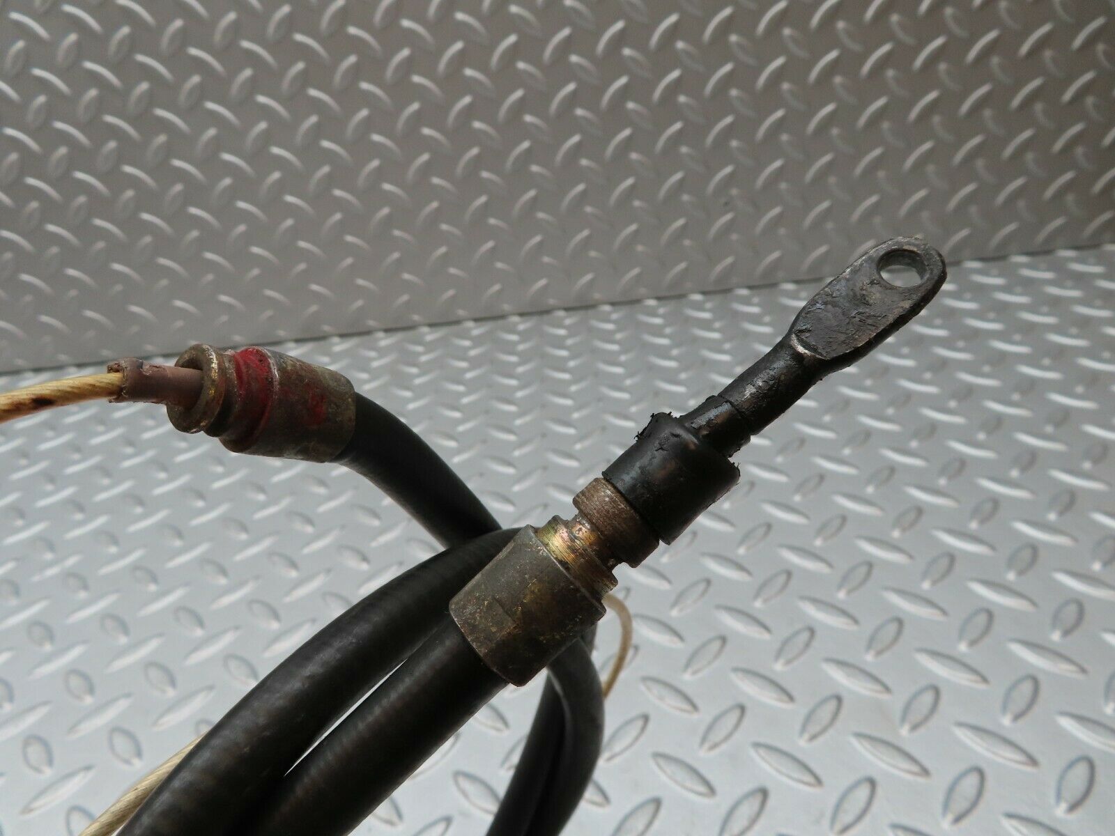 4256 Mercedes-Benz V123 240D LWB Handbrake Cable