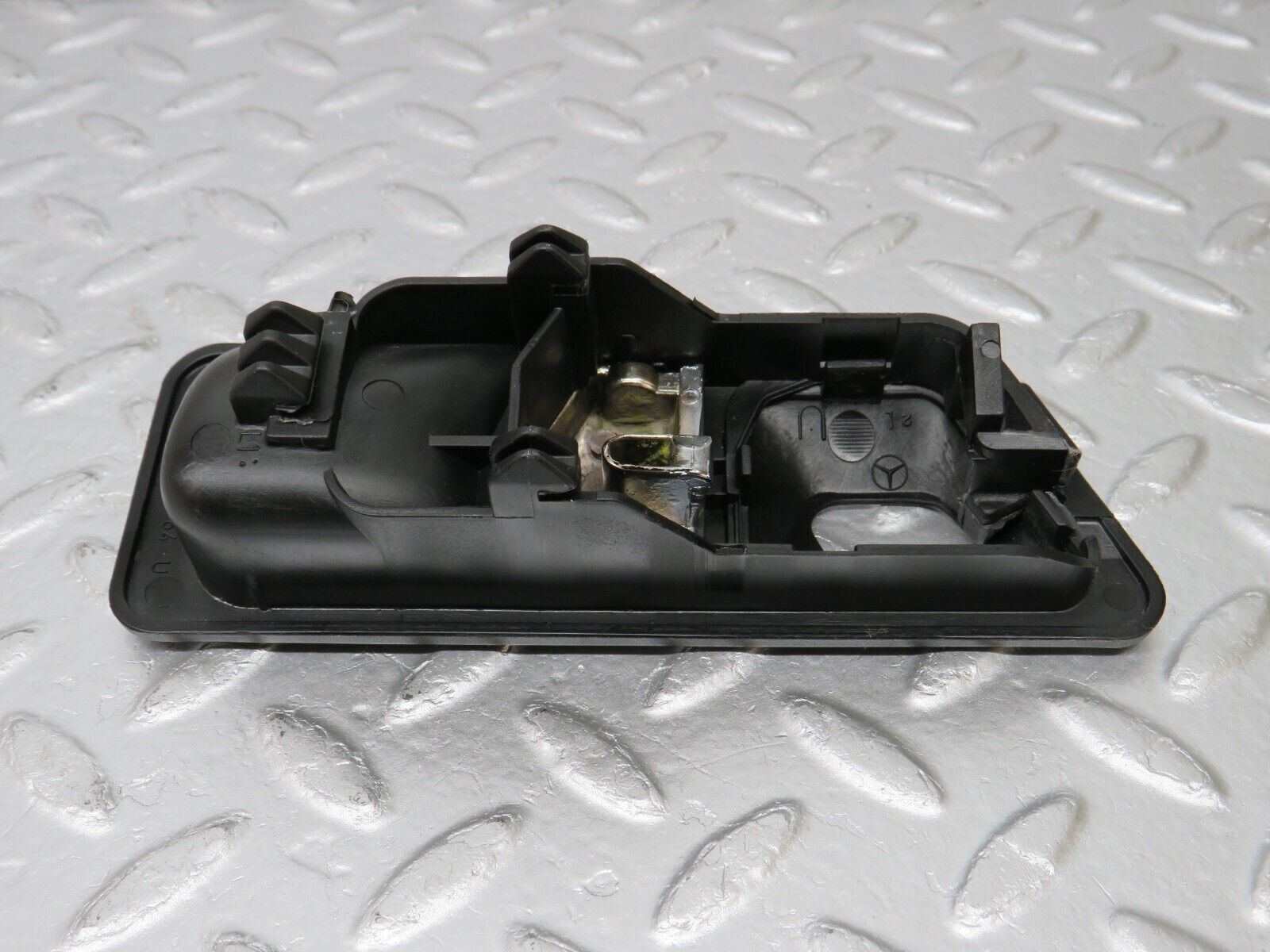 33644 Mercedes-Benz W201 190E 2.0L Left Interior Door Handle 2017660164