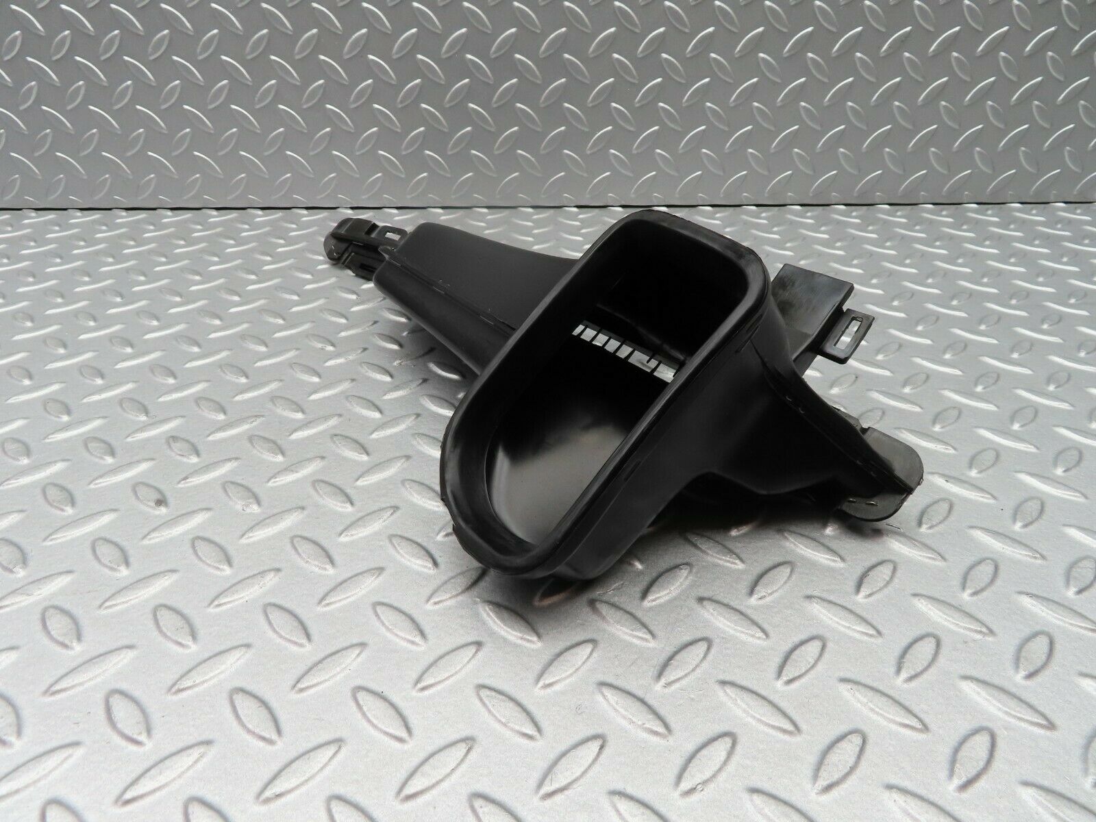 5445 Mercedes-Benz W124 230E Air Vent Duct Right 1248300419