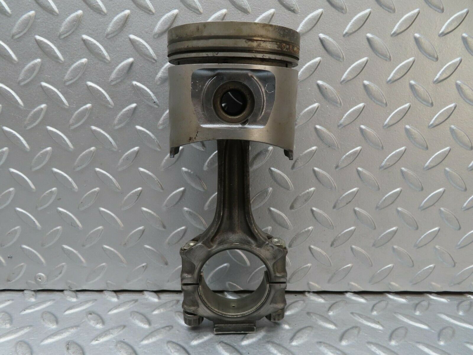 16572 Mercedes-Benz C107 350SLC Coupe Piston With Connecting Rod 92 mm