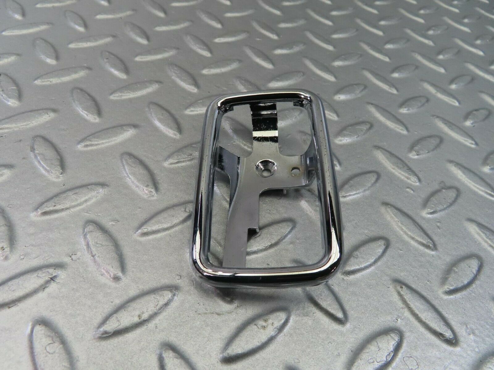 8884 Mercedes-Benz W108 Chrome Frame For Door Opener Left 1087660511