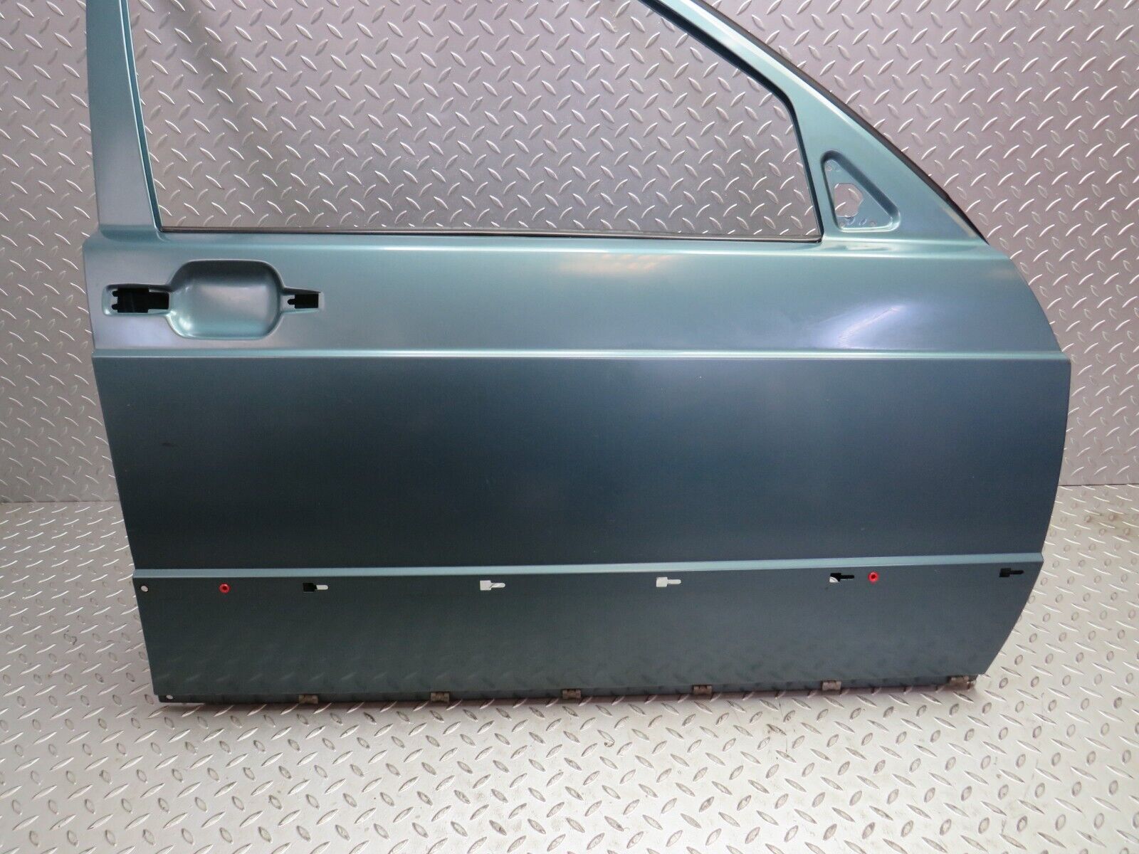 30825 Mercedes-Benz W201 190E 2.0L Front Right Door