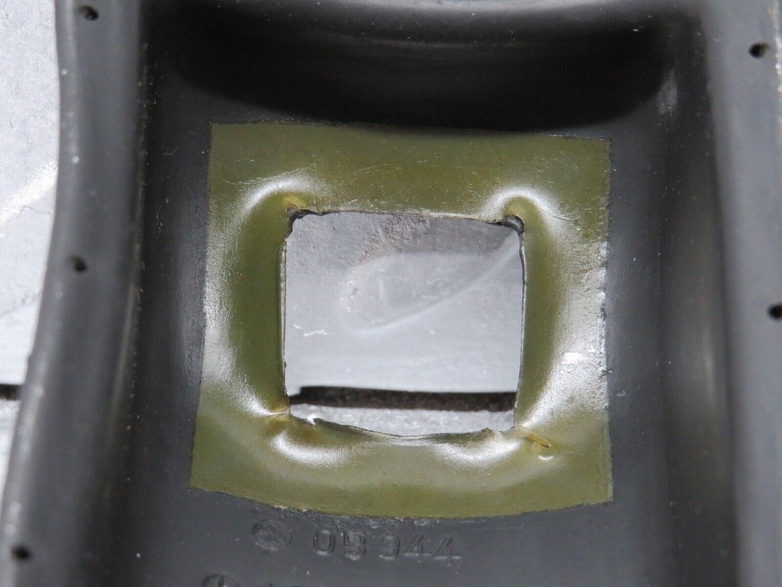 37436 Mercedes-Benz W109 300SEL Indicator Rubber Cover 1154620596