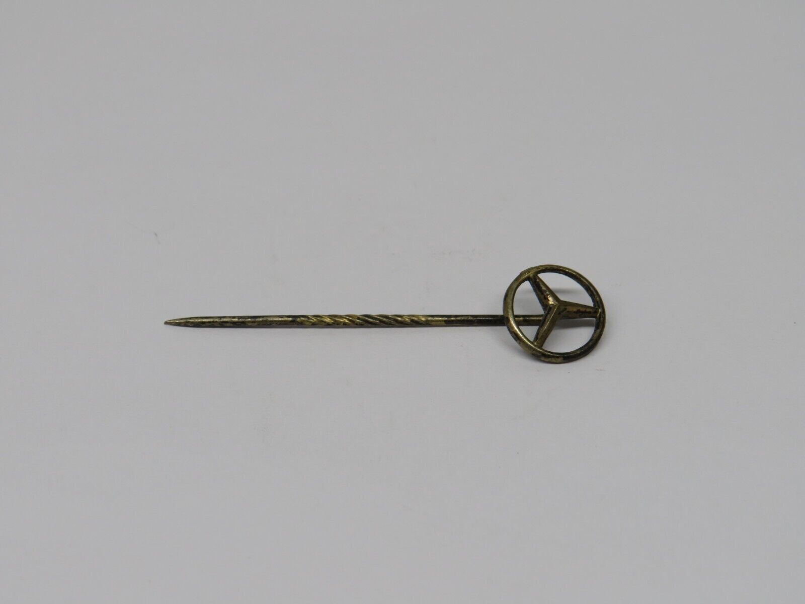 37499 Mercedes-Benz Vintage Lapel Pin Badge