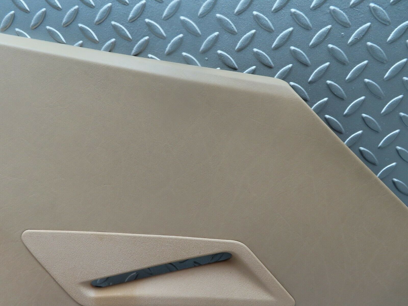 5448 Mercedes-Benz W124 230E C Pillar Panel Left 1246952744