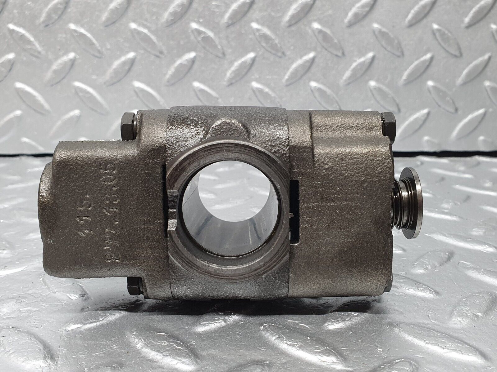 41307 Mercedes-Benz W123 300D Automatic Gearbox Governor 722.118