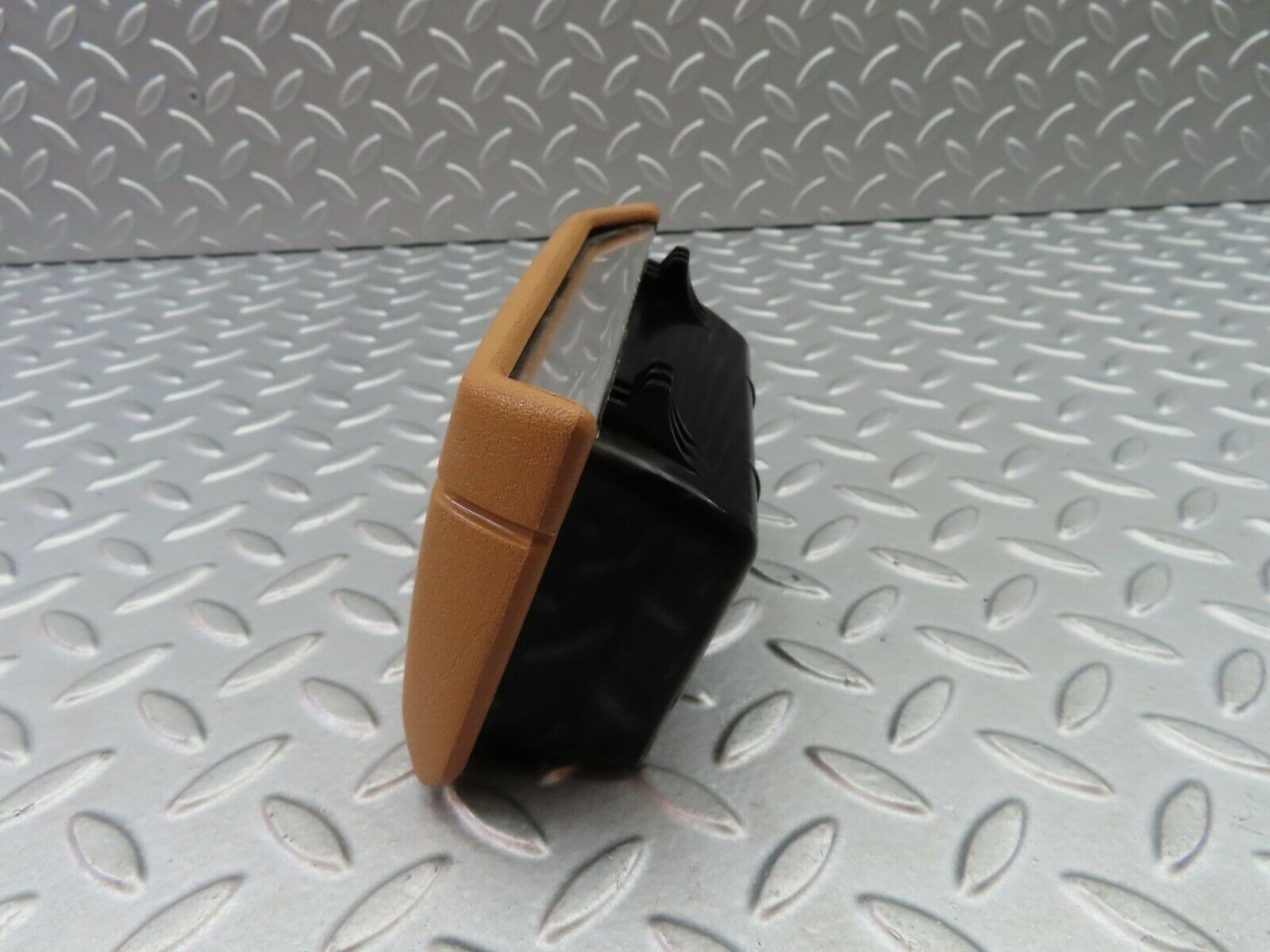 6008 Mercedes-Benz W123 200 Rear Ashtray Palomino