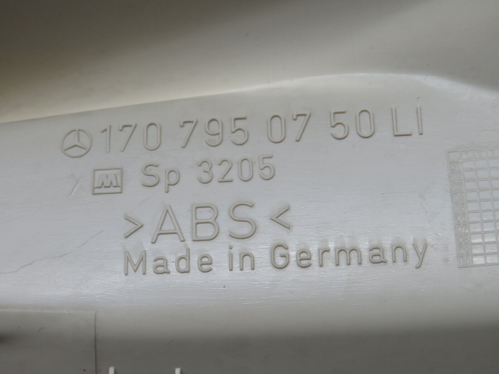 33156 Mercedes-Benz R170 SLK Coupe Rear Left Headliner Cover 1707950750