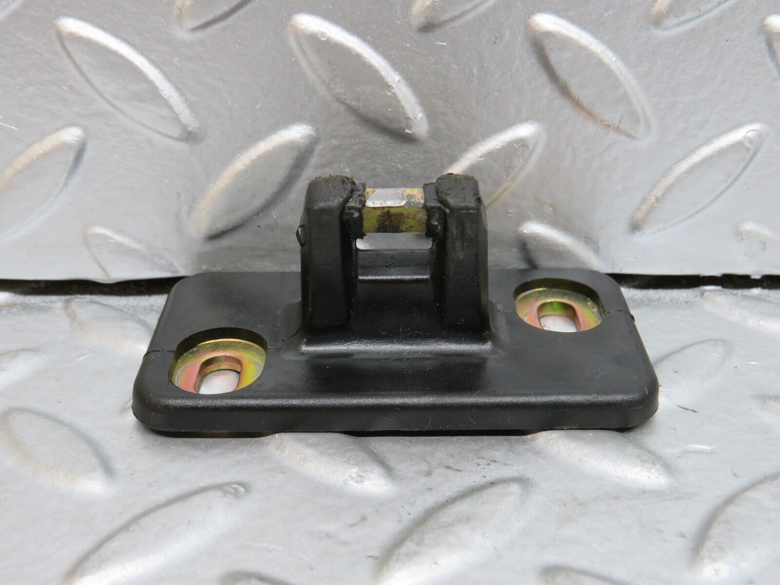 29479 Mercedes-Benz W124 230E Trunk Lock Latch