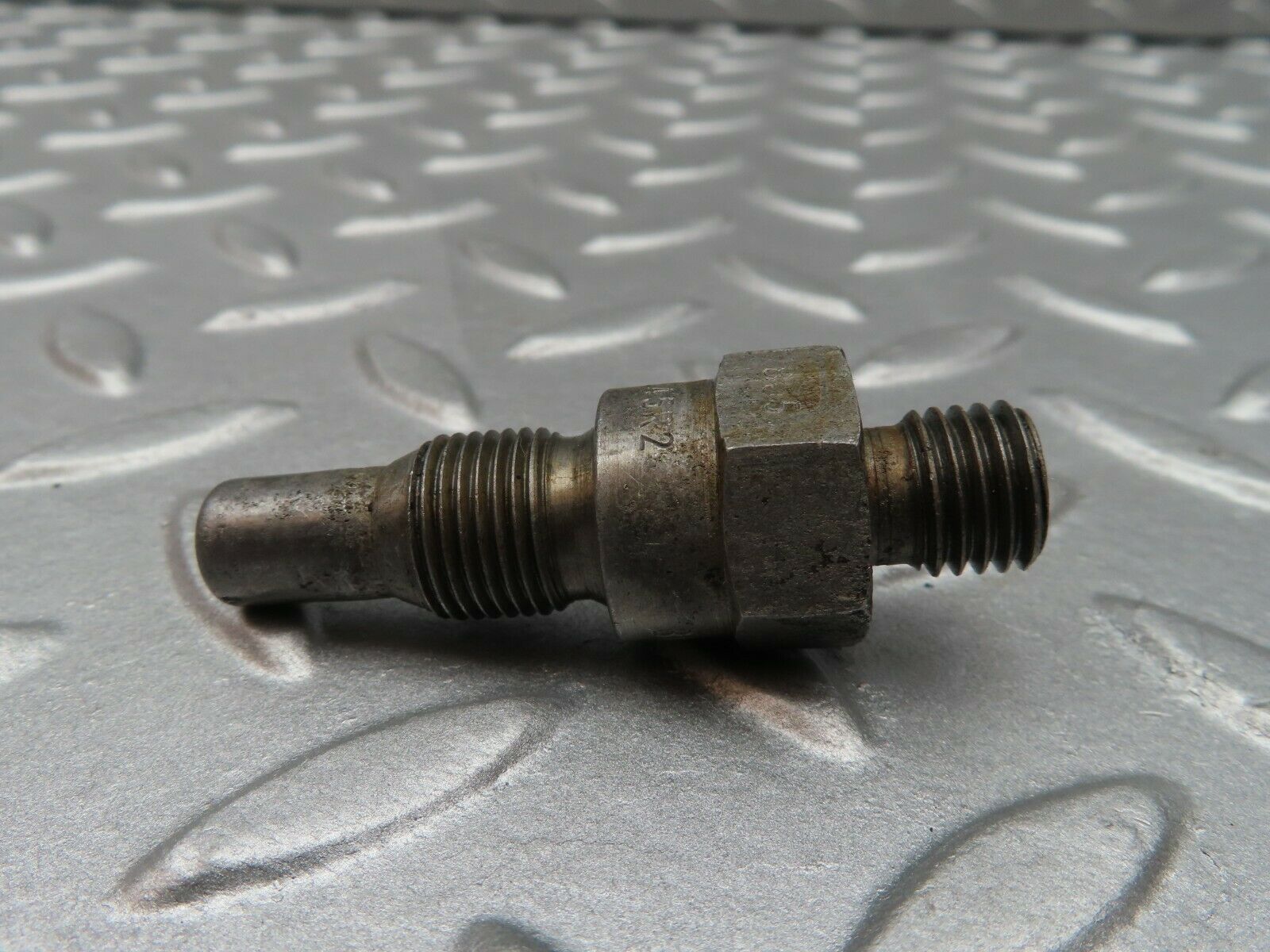 3519 Mercedes-Benz W108 280SE Fuel Injector Bosch DC8C45R2