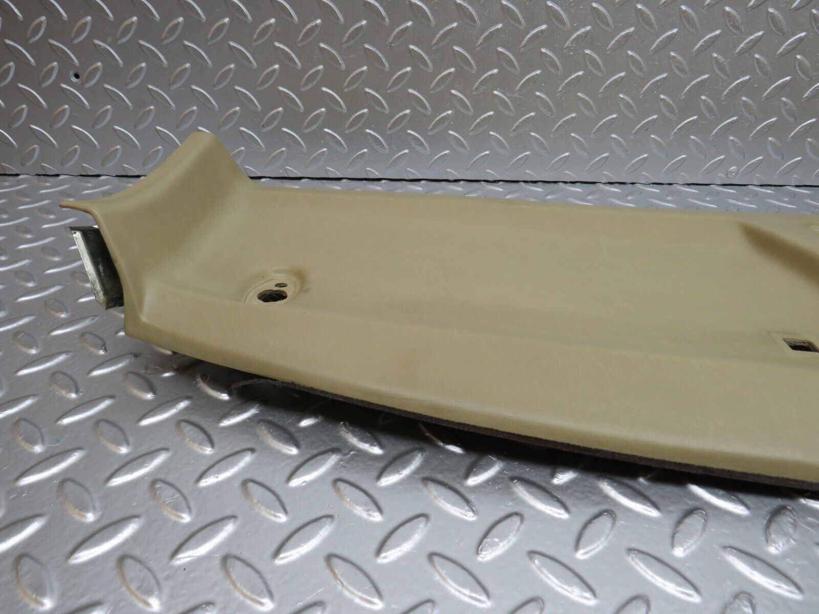 34017 Mercedes-Benz W124 260E Headlining Roof Panel Beige 2109872825