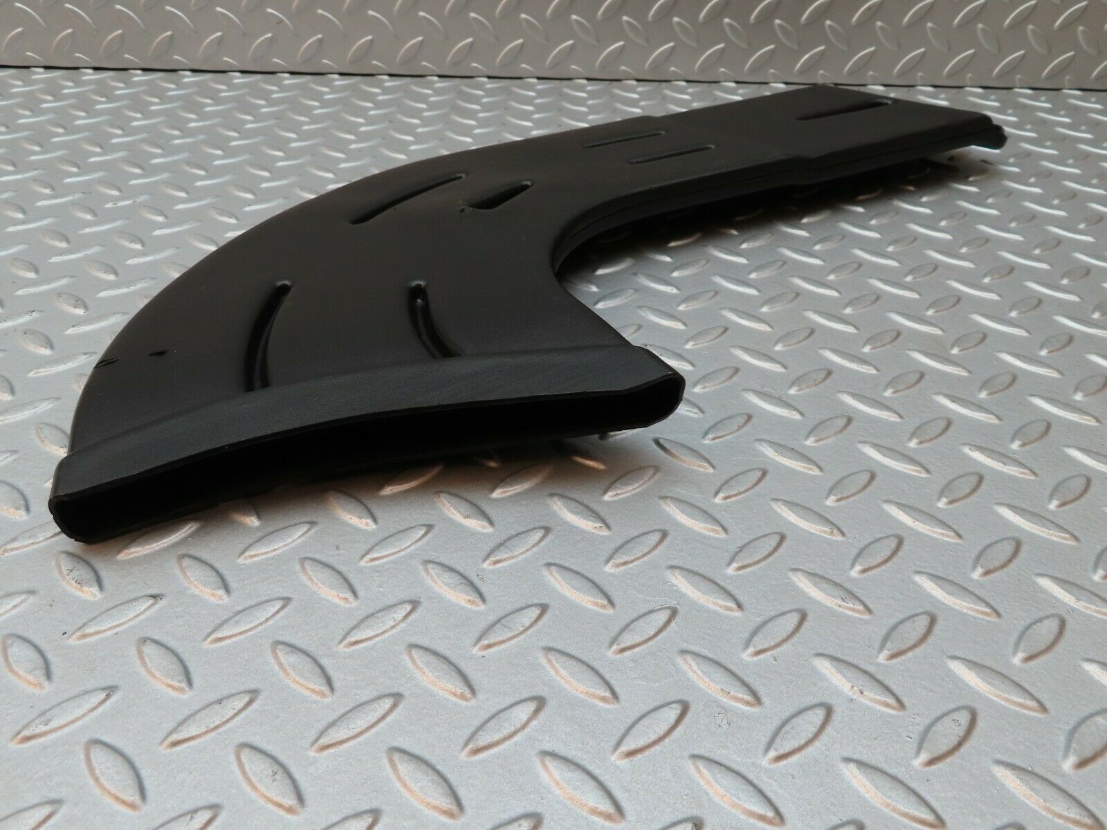 4331 Mercedes-Benz W123 230E Air Duct Heater Ventilation Left 1238310546