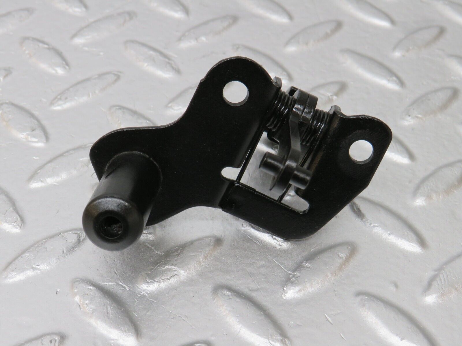 34676 Mercedes-Benz W124 260E Bonnet Lock Catch 1248800260