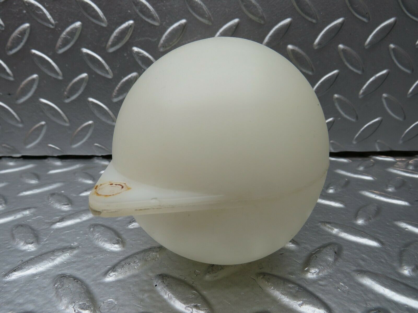 23991 Mercedes-Benz W123 280E Vacuum Reservoir Tank