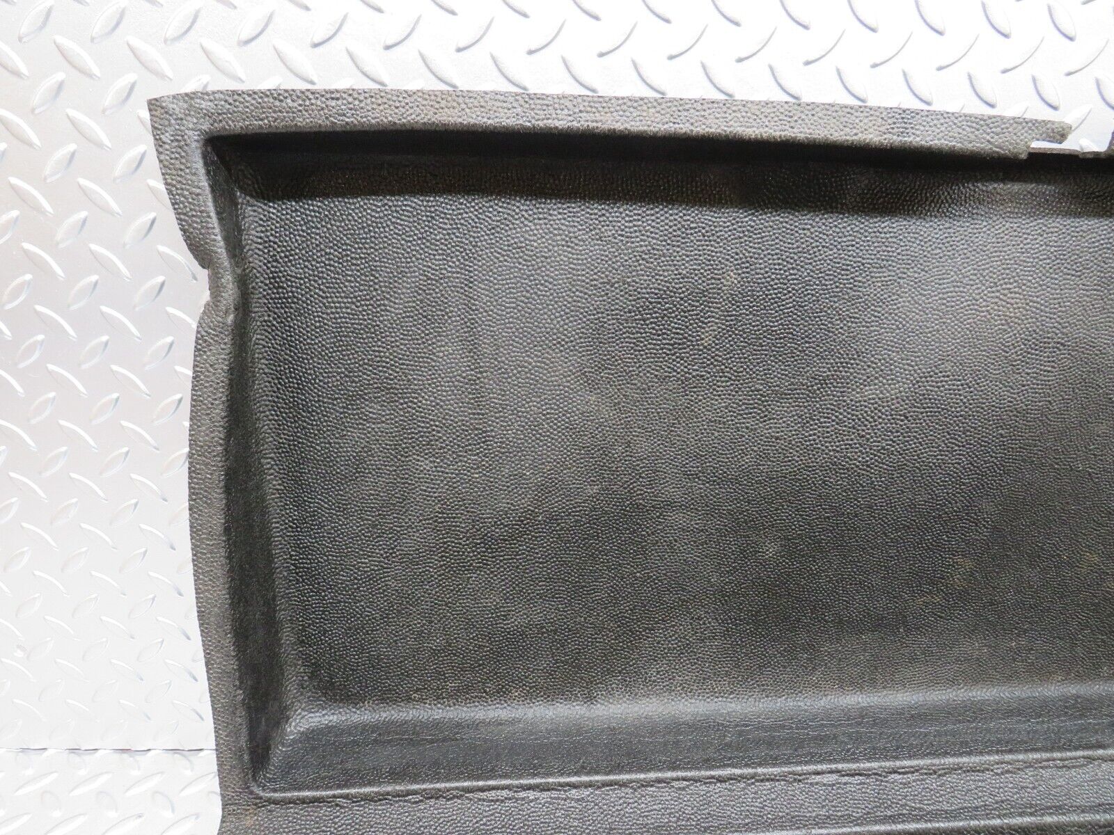 28213 Mercedes-Benz S123 240D Wagon Trunk Cover Sponge Tray