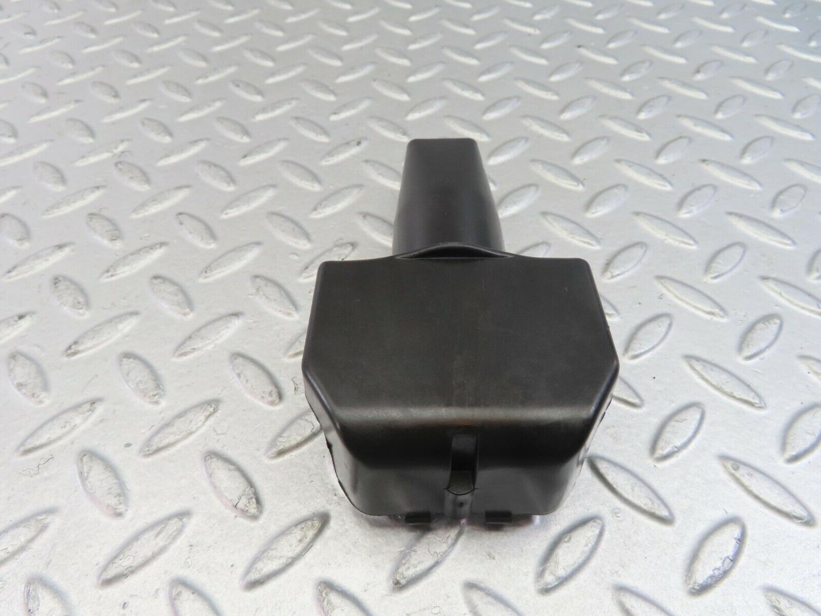 26932 Mercedes-Benz W123 240D Door Lock Vacuum Actuator Rear Left 2018050590