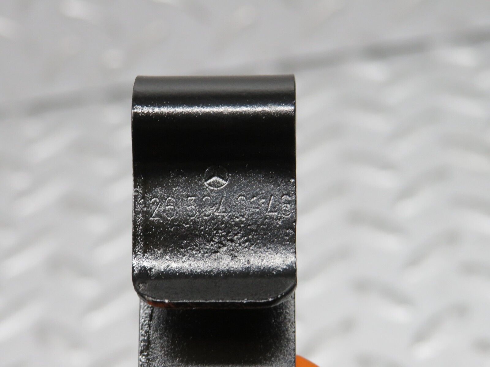 30867 Mercedes-Benz W201 190E 2.0L Radiator Fan Shroud Cover Holder 1265040146