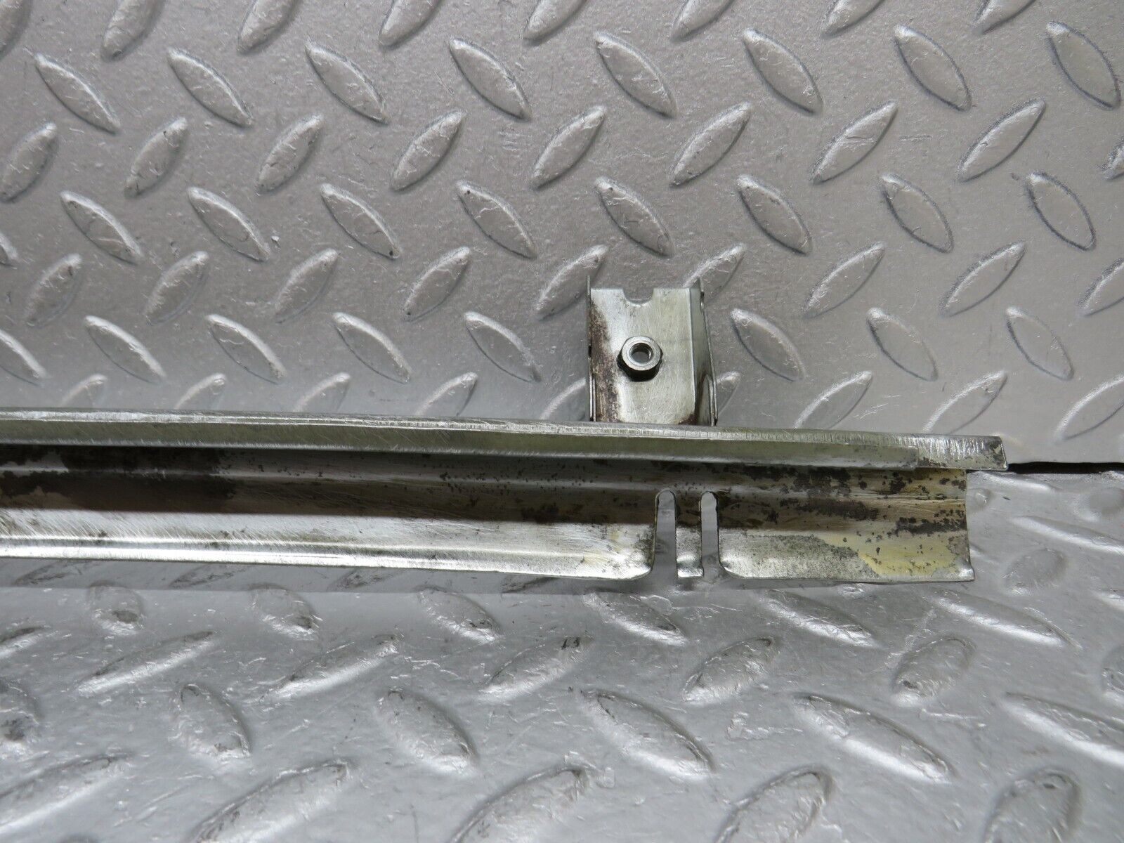 37290 Mercedes-Benz W109 300SEL Front Left Door Window Channel