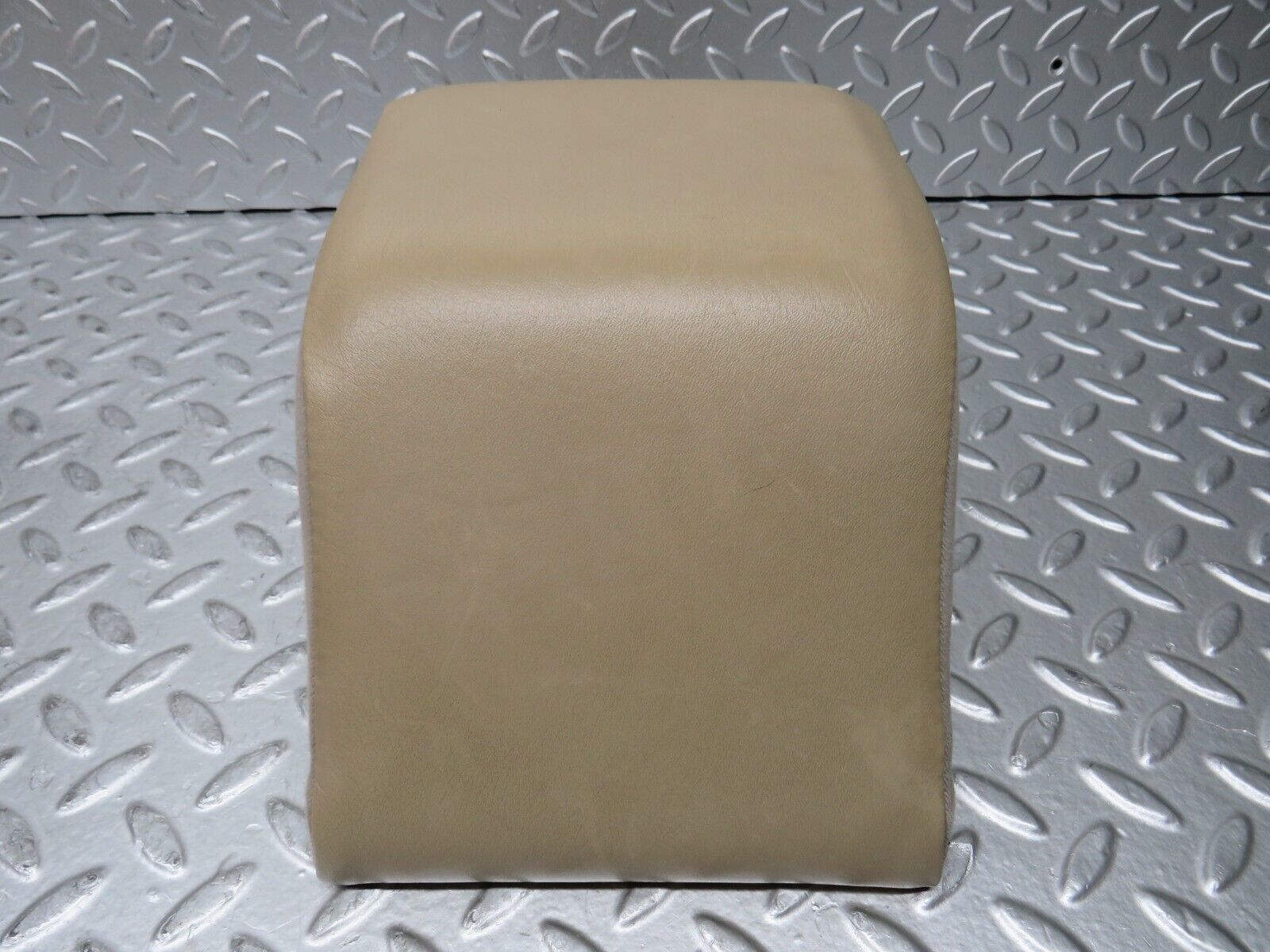 28981 Mercedes-Benz C124 320CE Rear Seat Centre Pillows