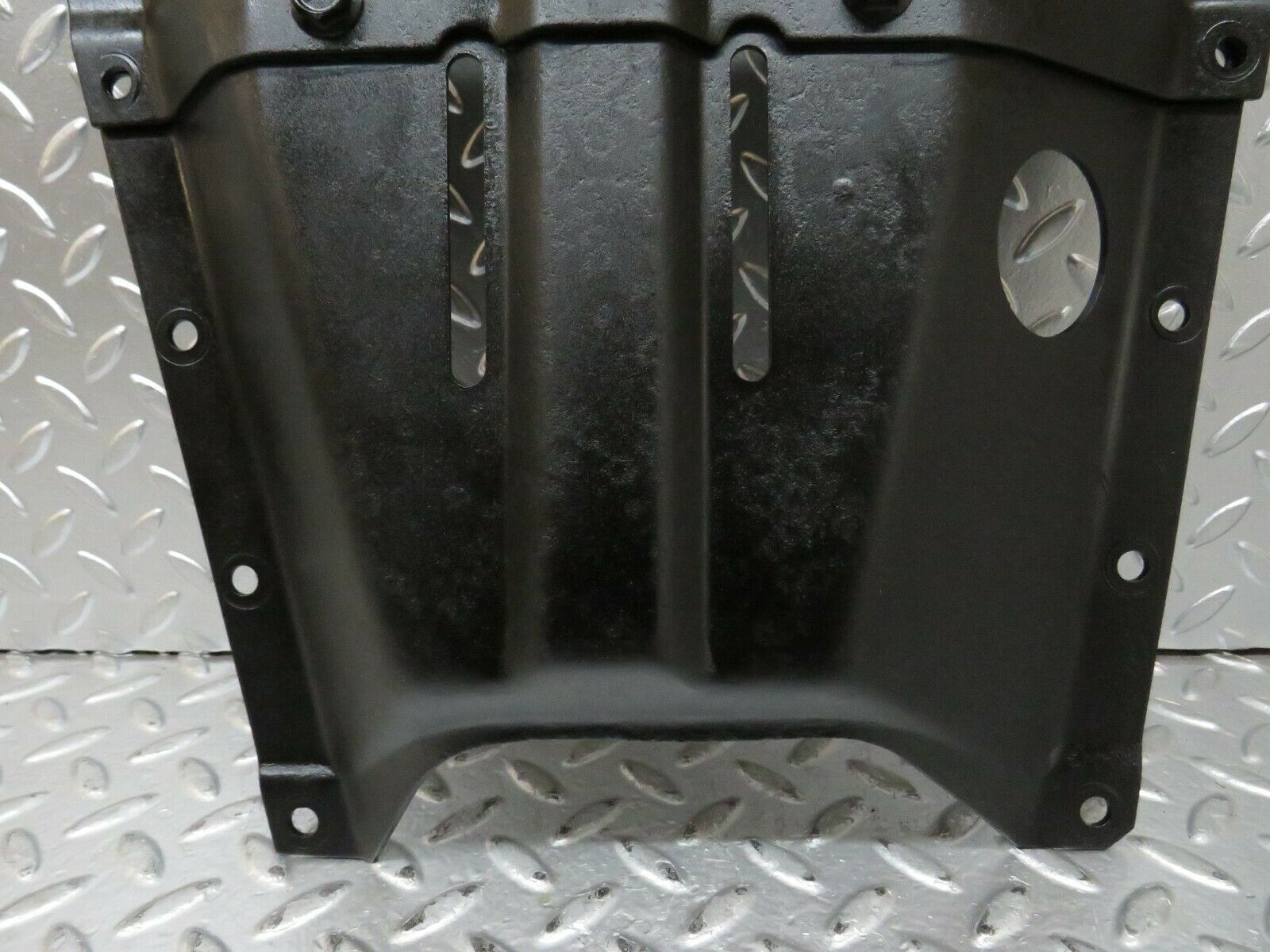 23824 Mercedes-Benz C107 450SLC Coupe Gearbox Mount Bracket Holder