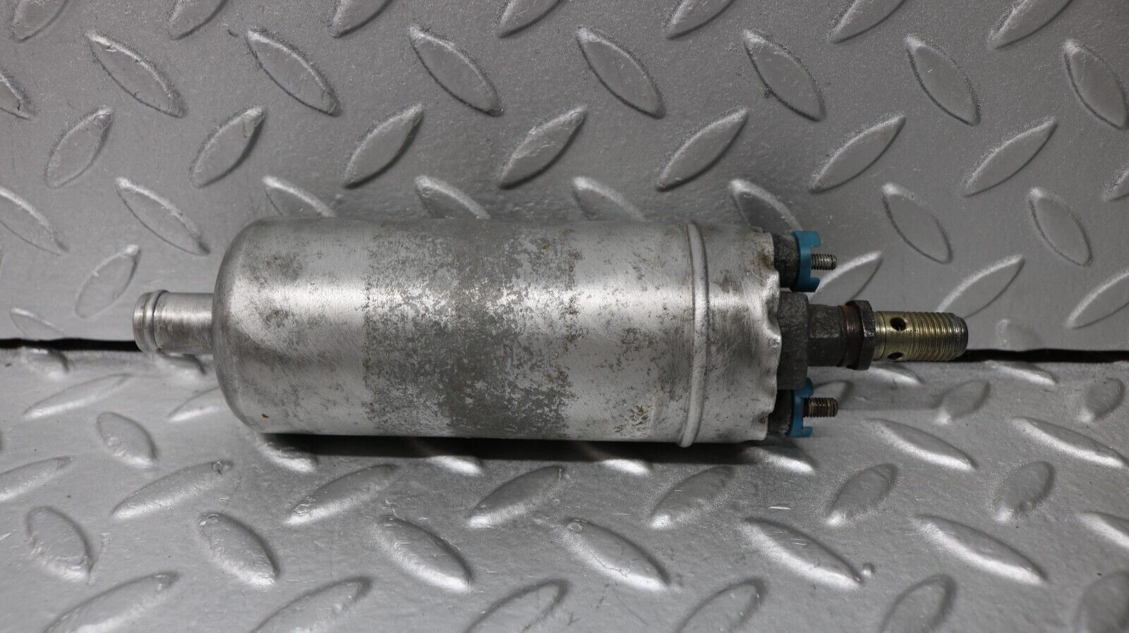 37192 Mercedes-Benz C126 420SEC Coupe Fuel Pump Bosch 0580254950 0020915901