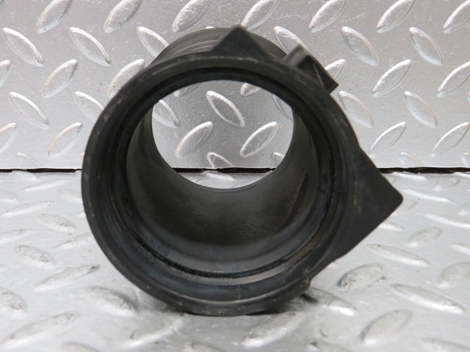 24863 Mercedes-Benz W140 S320 Air Intake Pipe 1041410990