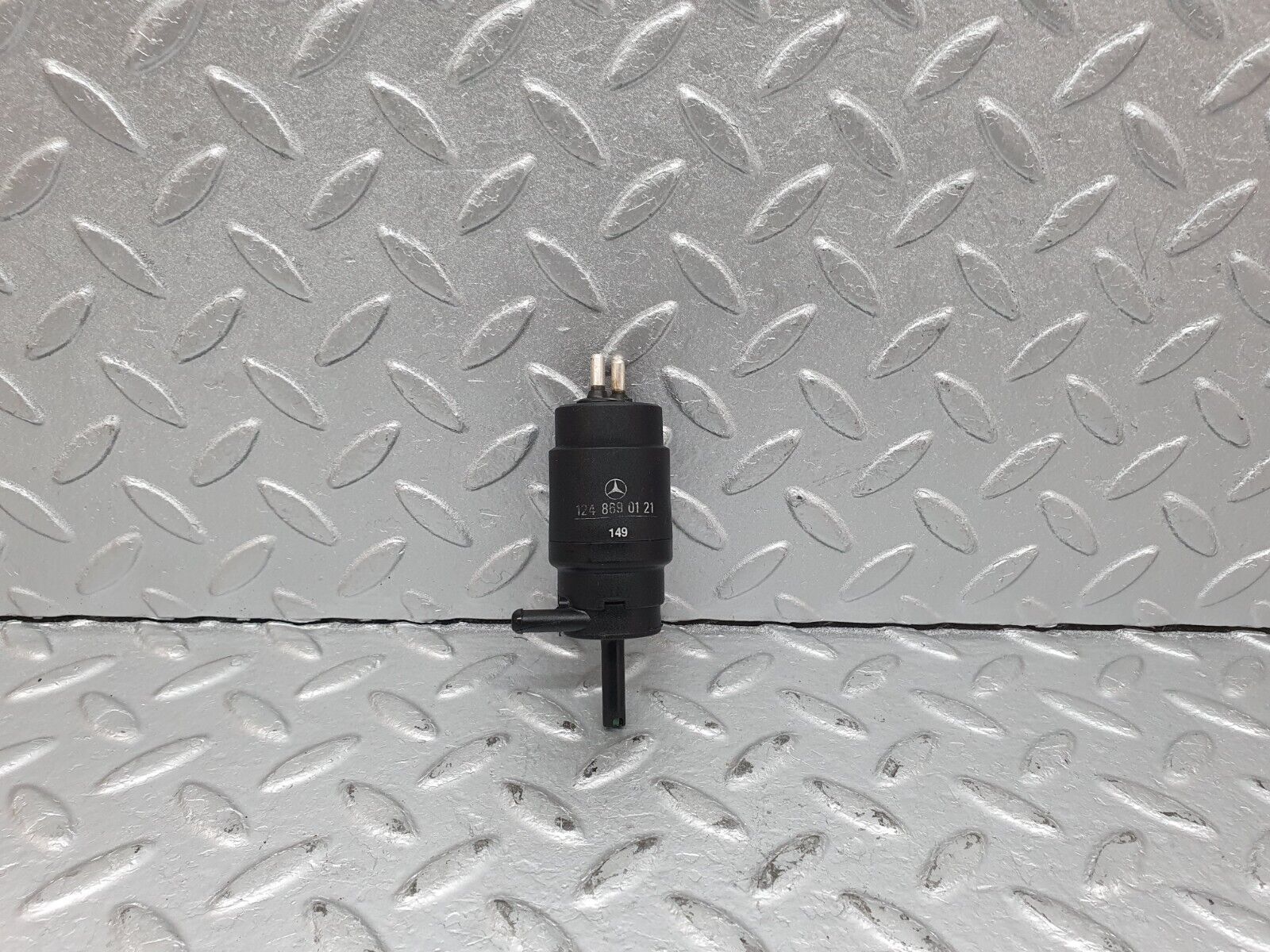 41097 Mercedes-Benz W126 300SE Windscreen Washer Pump 1248690121