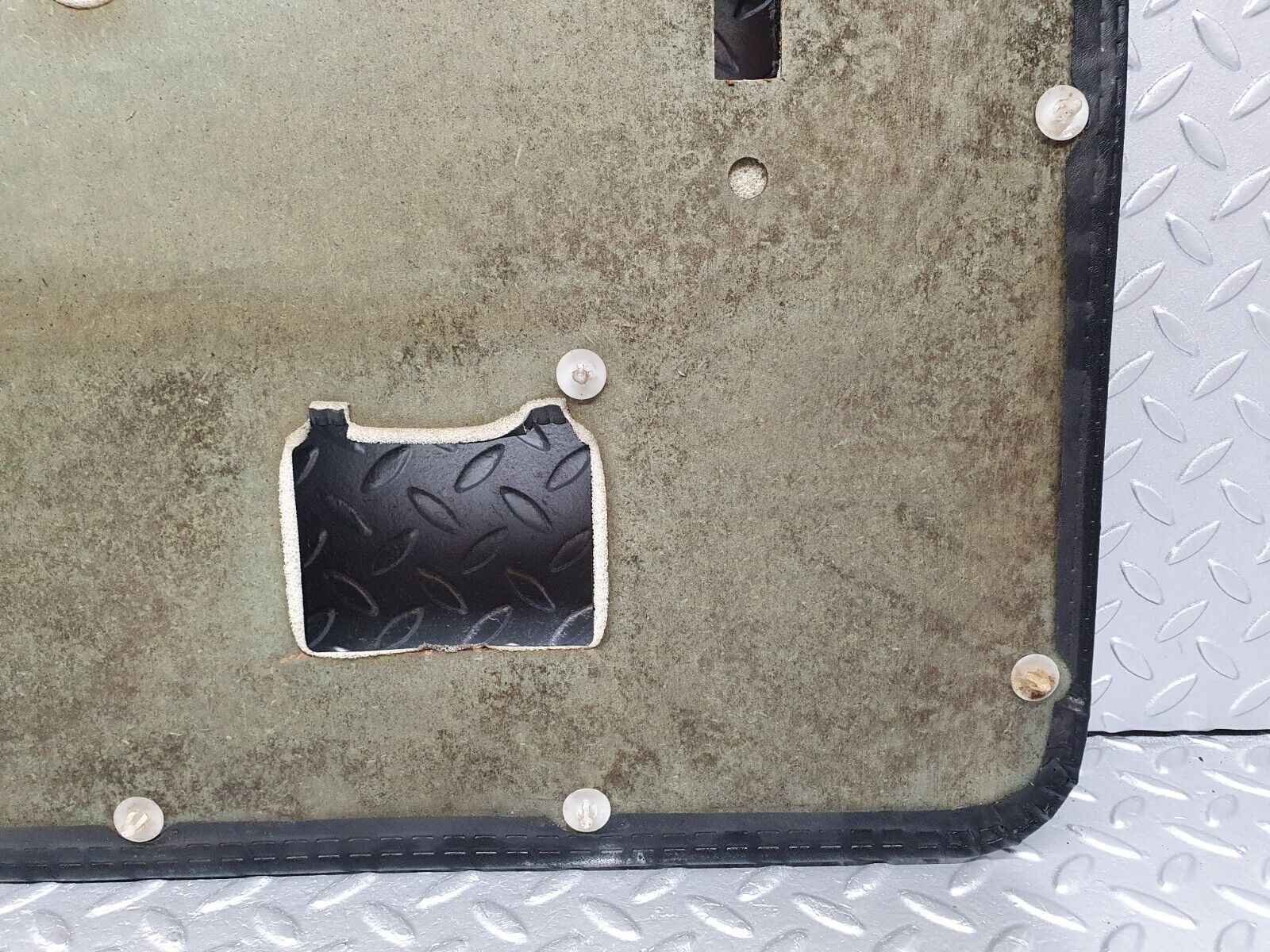 40813 Mercedes-Benz W123 300D Rear Right Door Card Black