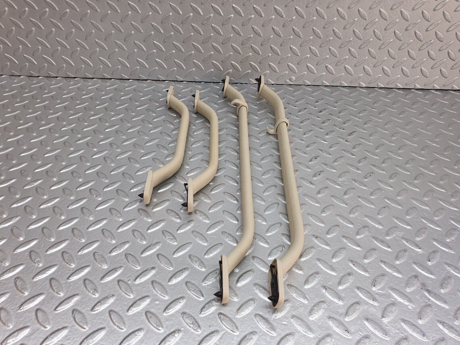 41061 Mercedes-Benz W126 300SE Interior Roof Grab Handle Set